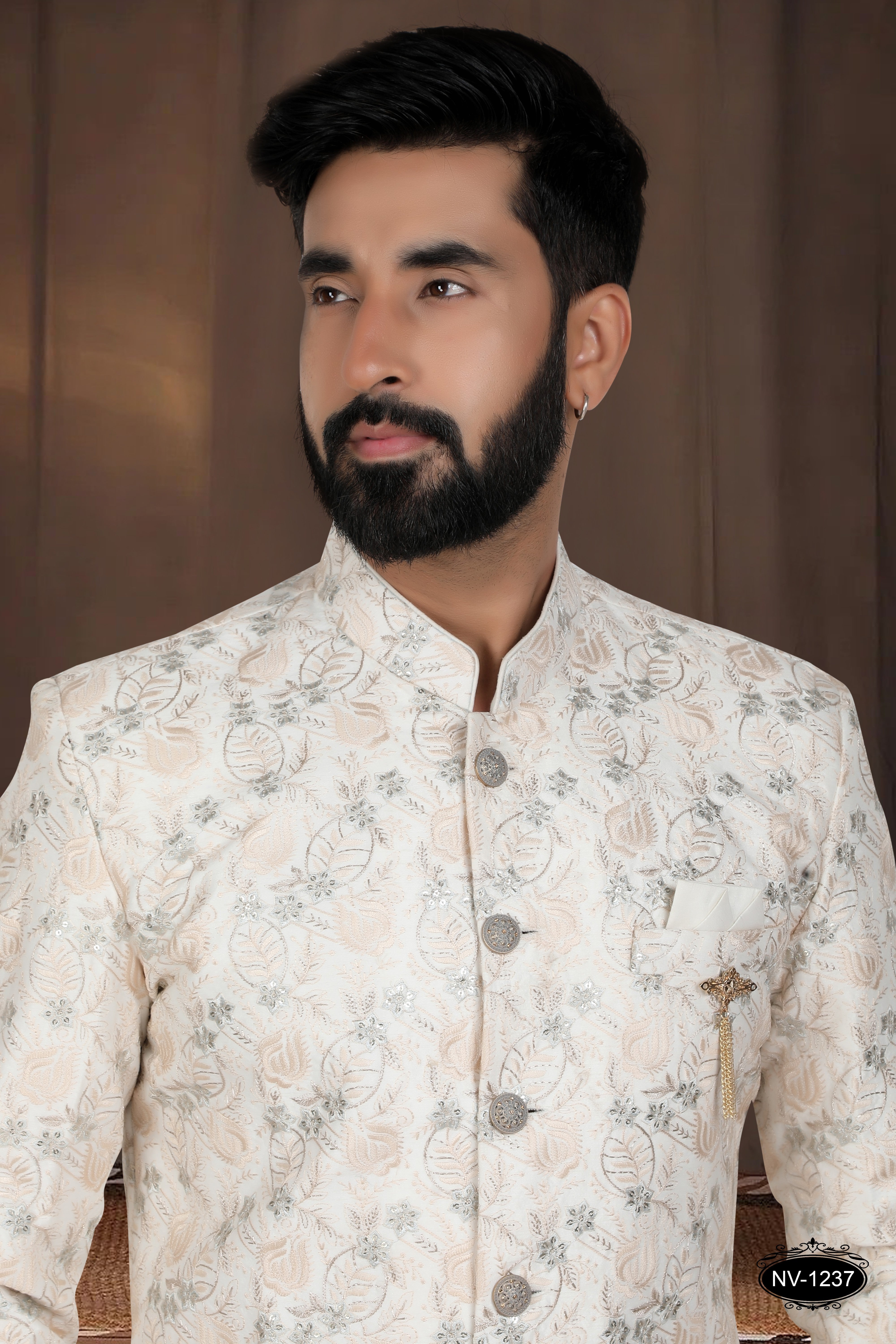 OFF-WHITE BASE INDO-WESTERN SET FOR EVERY OCCASIONS