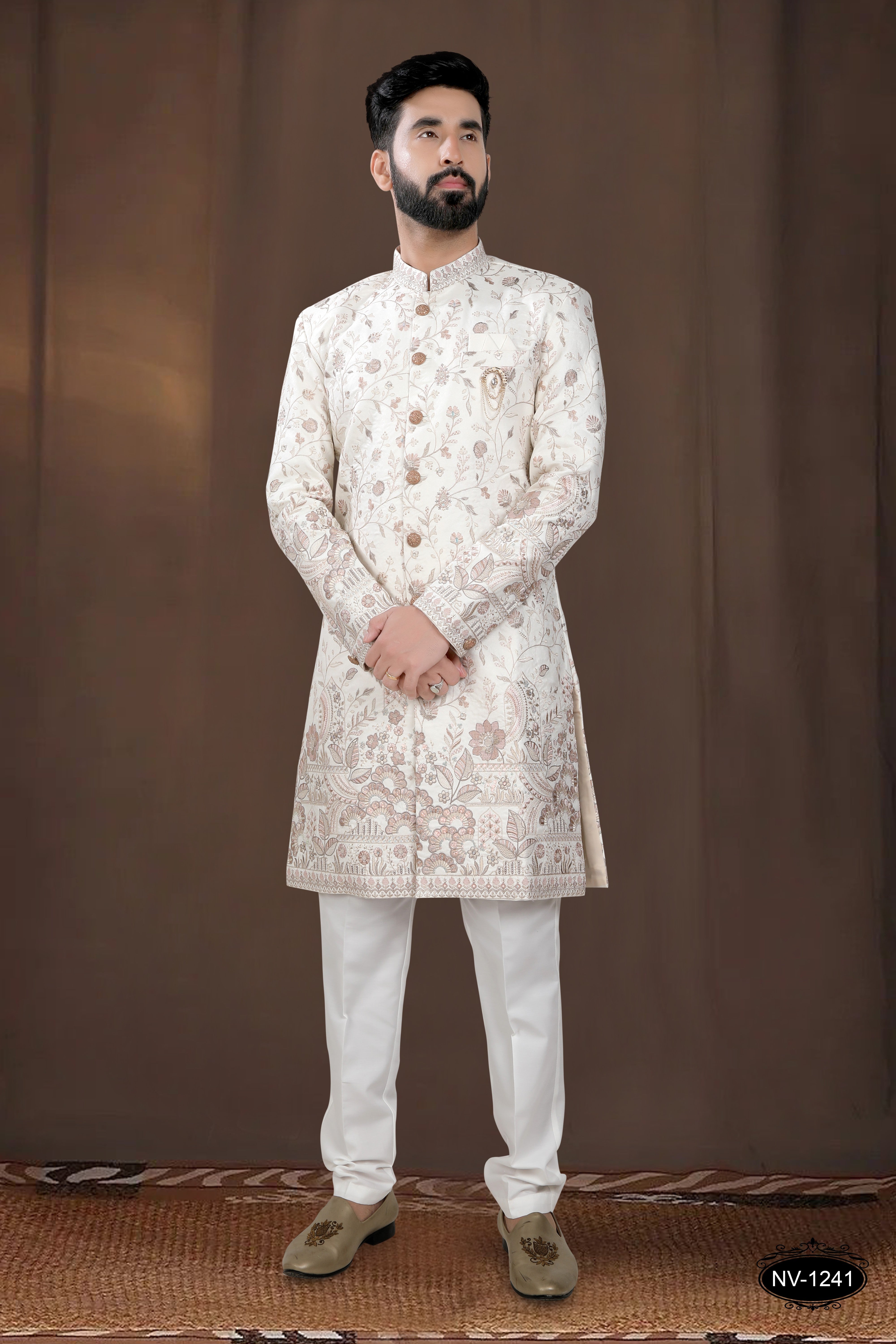 OFF-WHITE BASE INDO-WESTERN IN DESIGNER PANEL FOR EVERY OCCASIONS