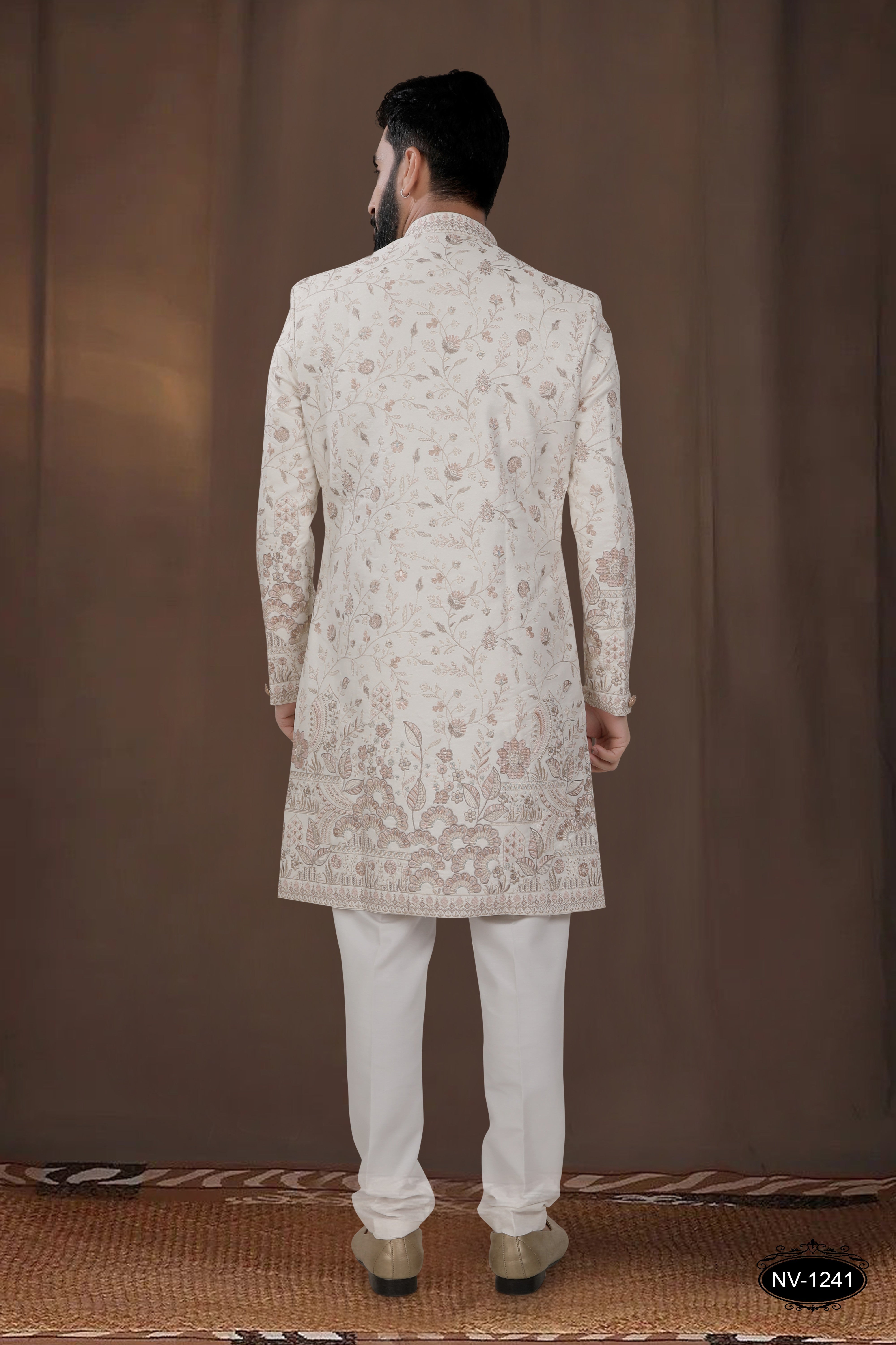 OFF-WHITE BASE INDO-WESTERN IN DESIGNER PANEL FOR EVERY OCCASIONS