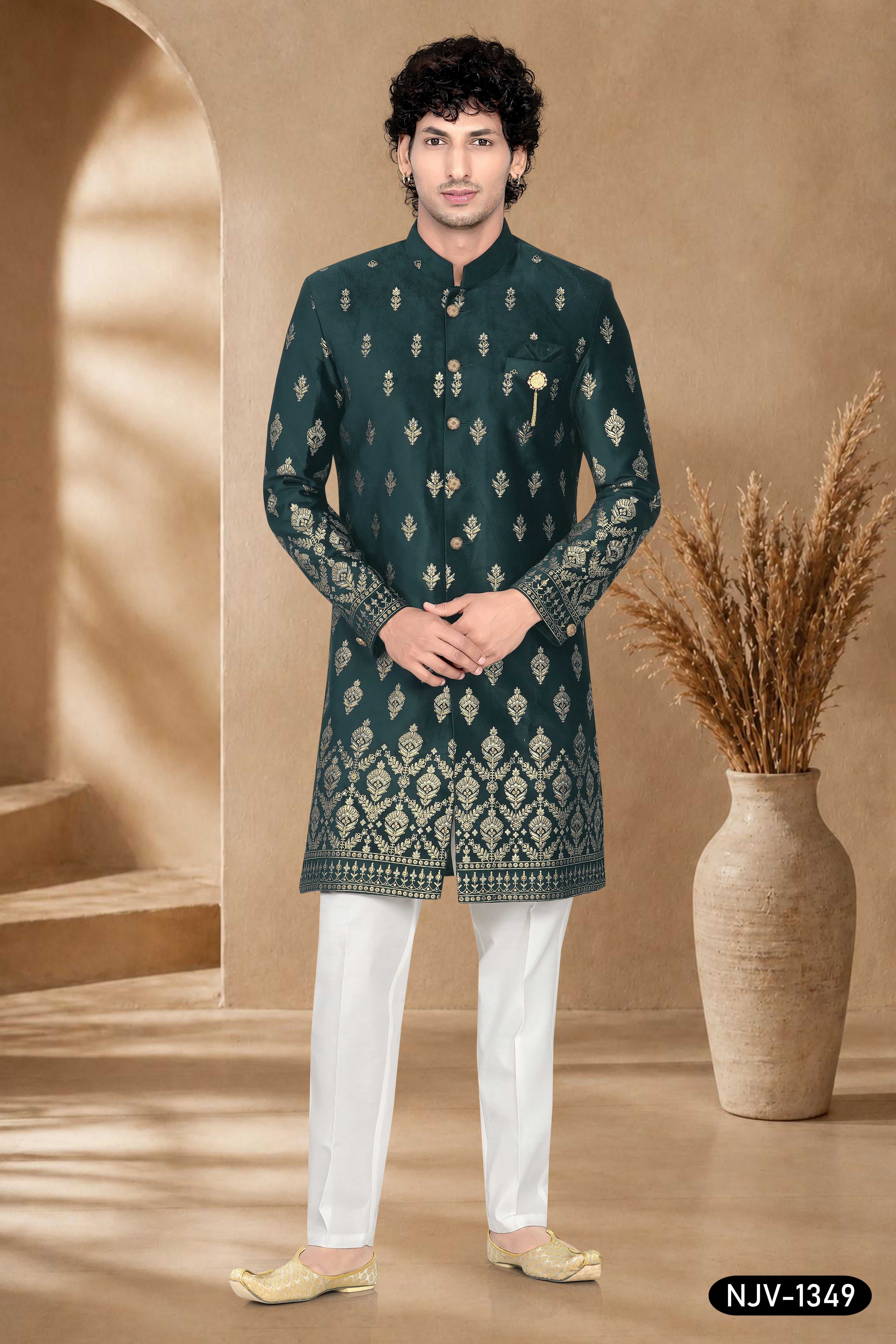 GREEN HUE INDOWESTERN SET WITH FOIL PRINT ALL-OVER
