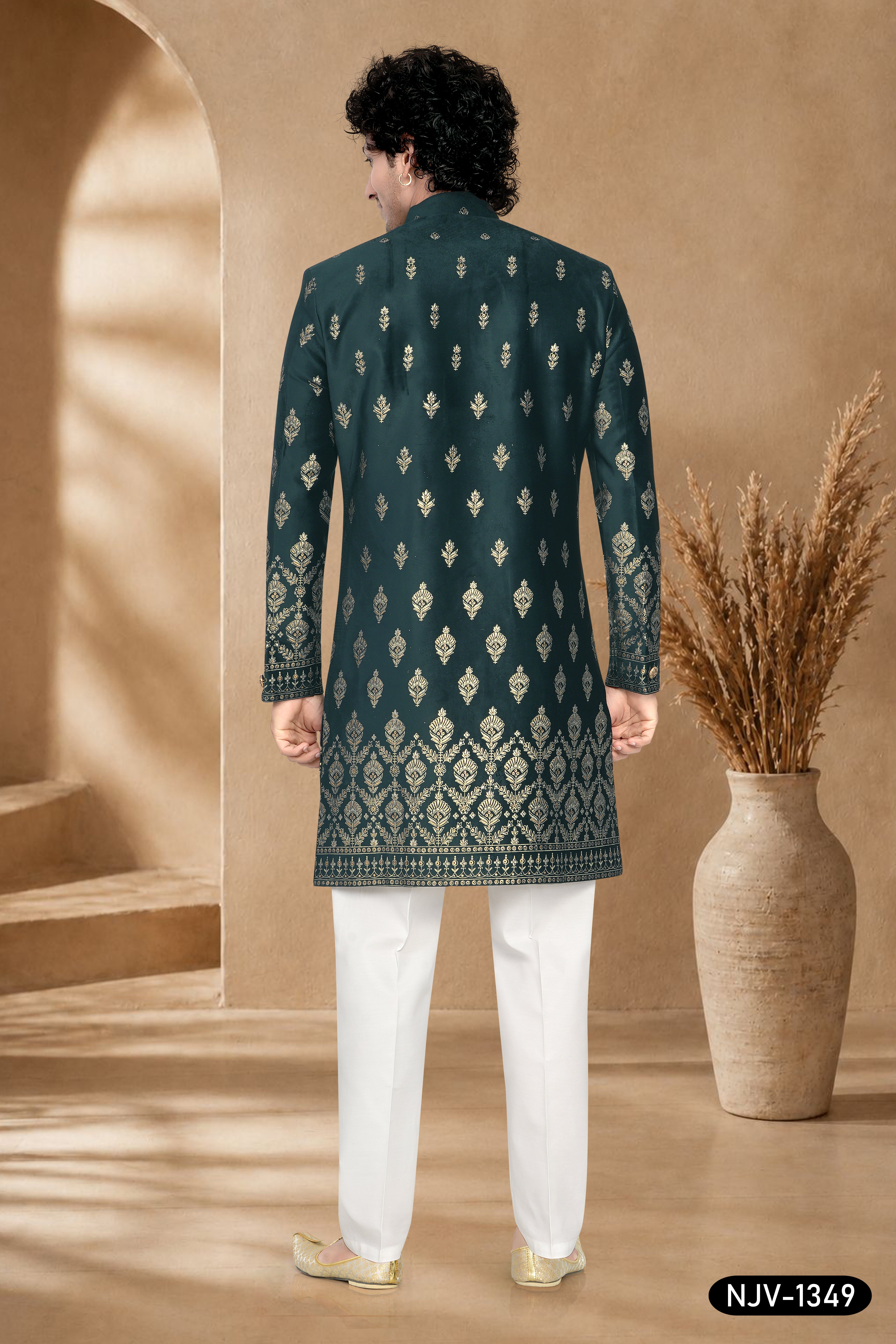 GREEN HUE INDOWESTERN SET WITH FOIL PRINT ALL-OVER
