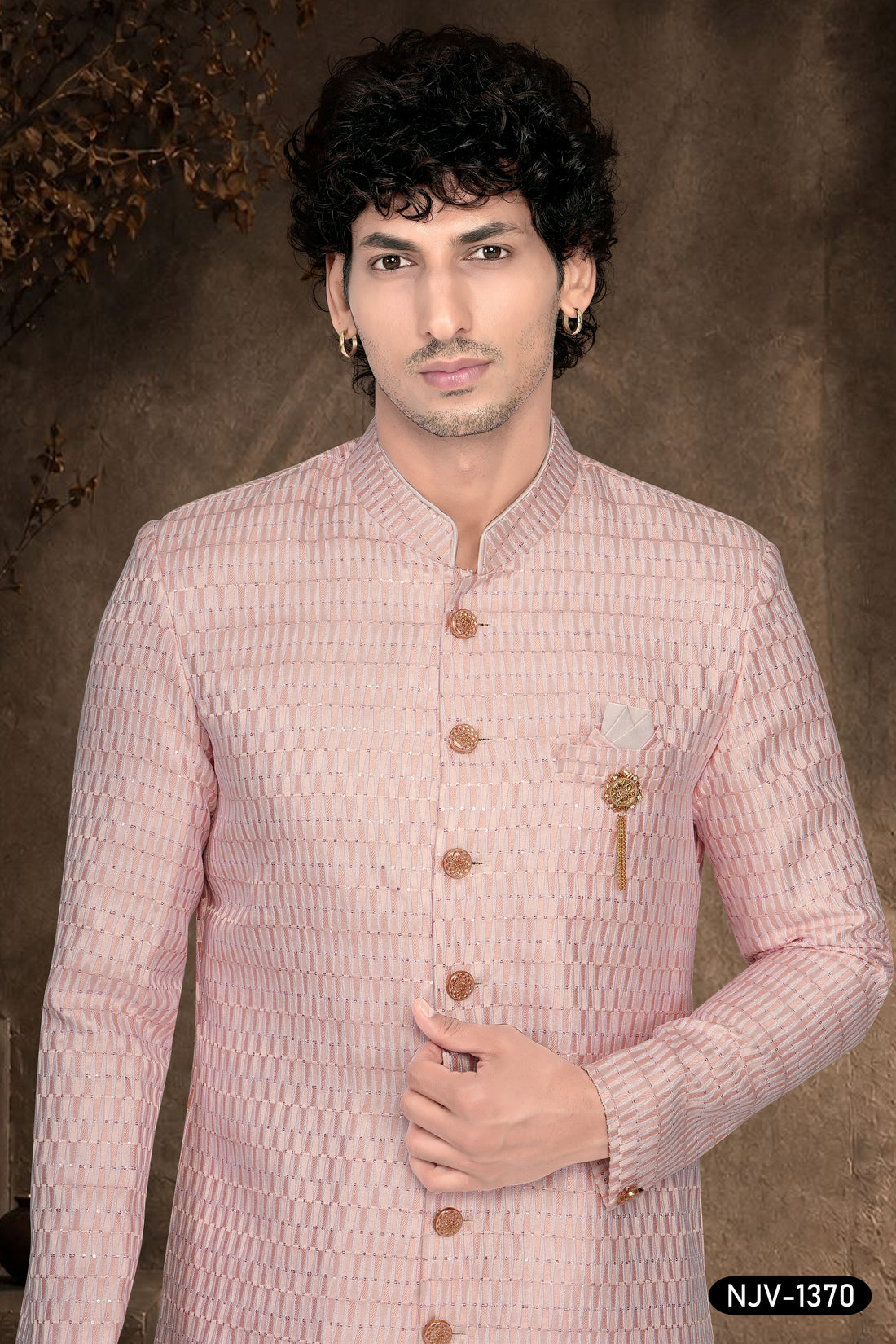 INDO-WESTERN SET WITH THREAD EMBROIDERY IN PINK TONE