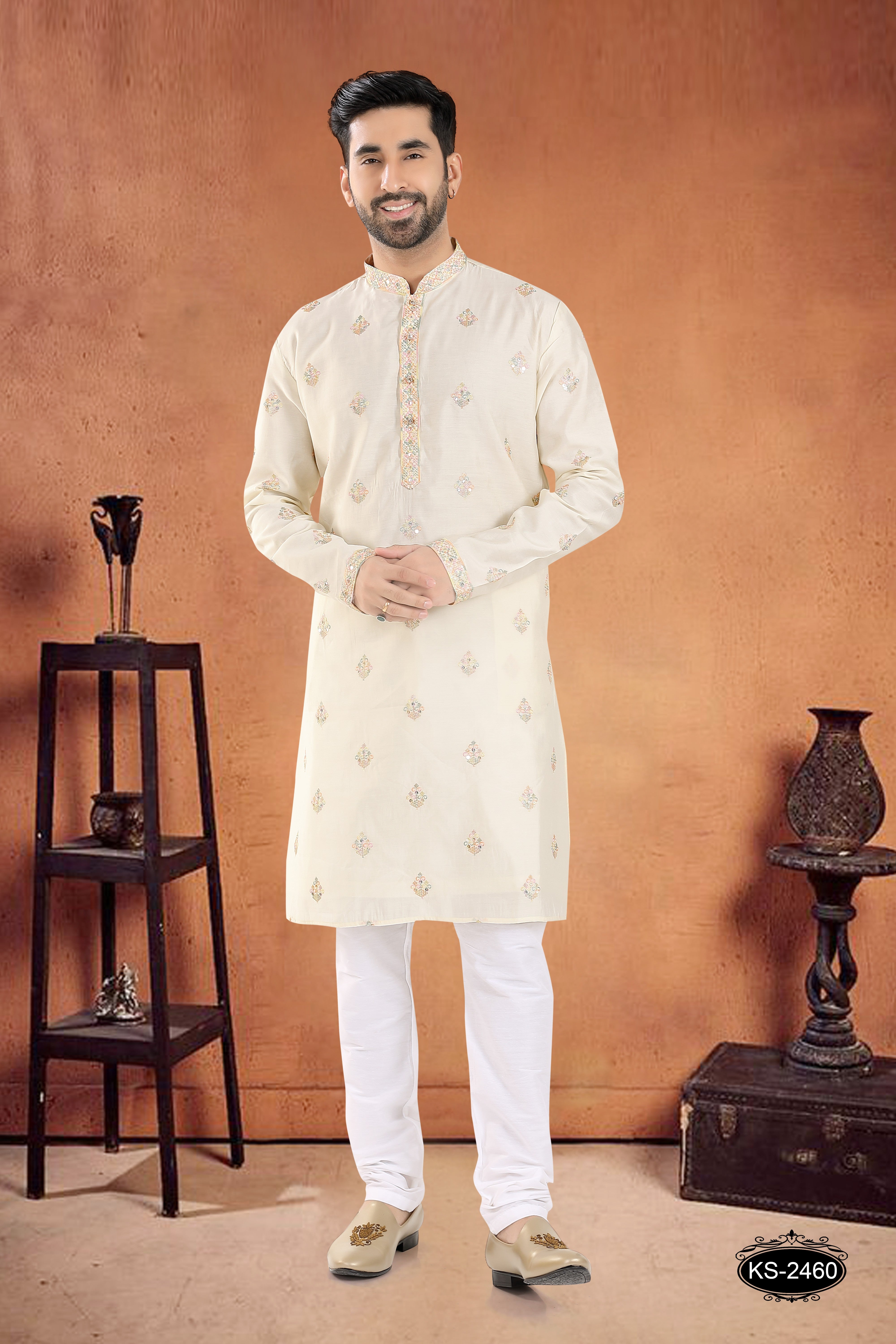 CREAM KURTA SET WITH ALL-OVER THREAD EMBROIDERY