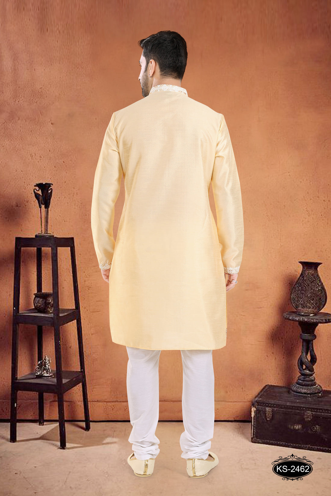 KURTA SET WITH DESIGNER PATTA IN GOLD TONE