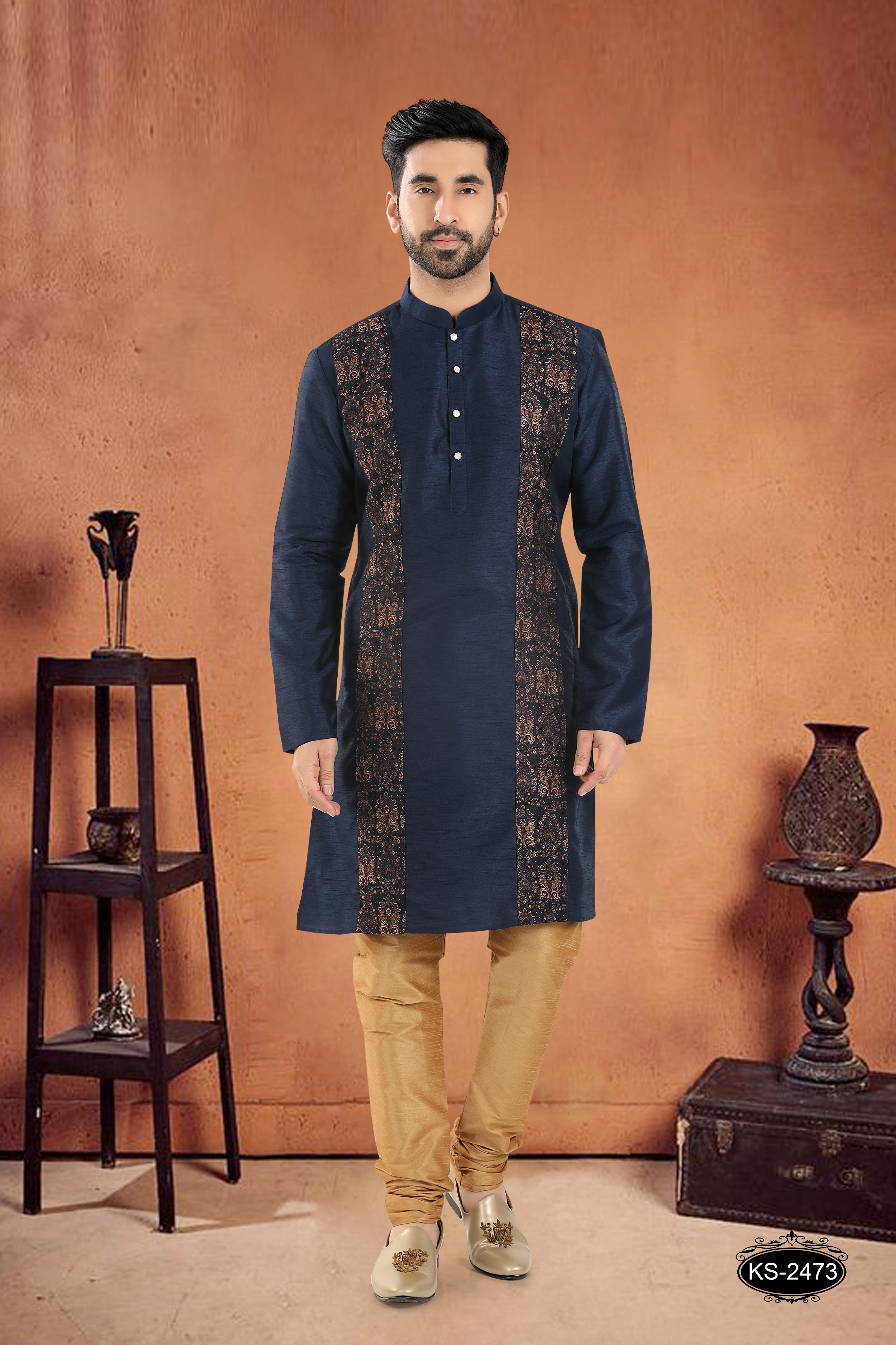 BLUE HUE KURTA SET WITH DESIGNER PATTA ON SHOULDER