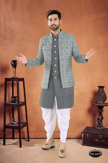 OPEN INO-WESTERN SET IN GREEN TONE WITH THREAD EMBROIDERY ALL-OVER