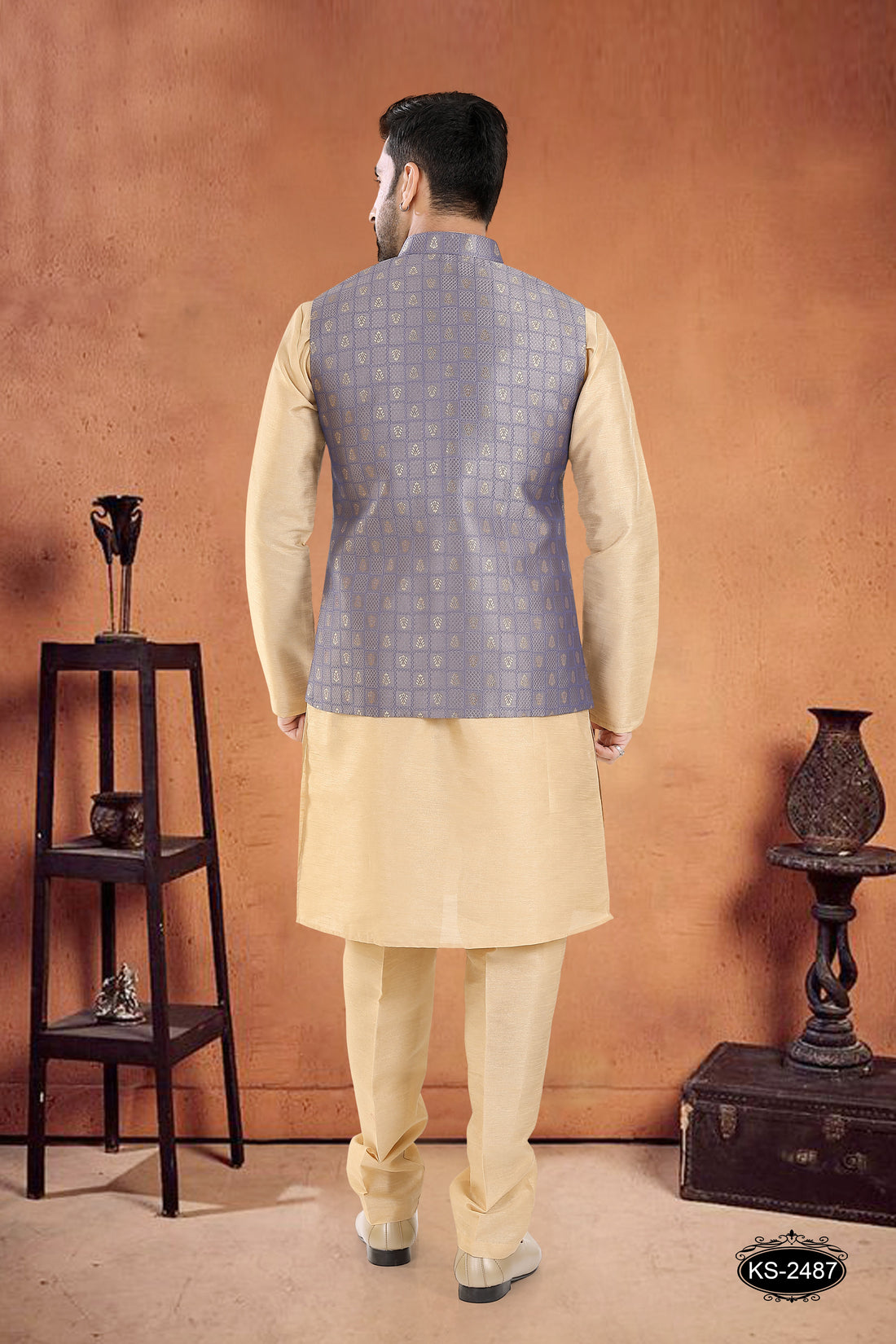GREY JACKET KURTA SET WITH SELF-DESIGN ALL-OVER