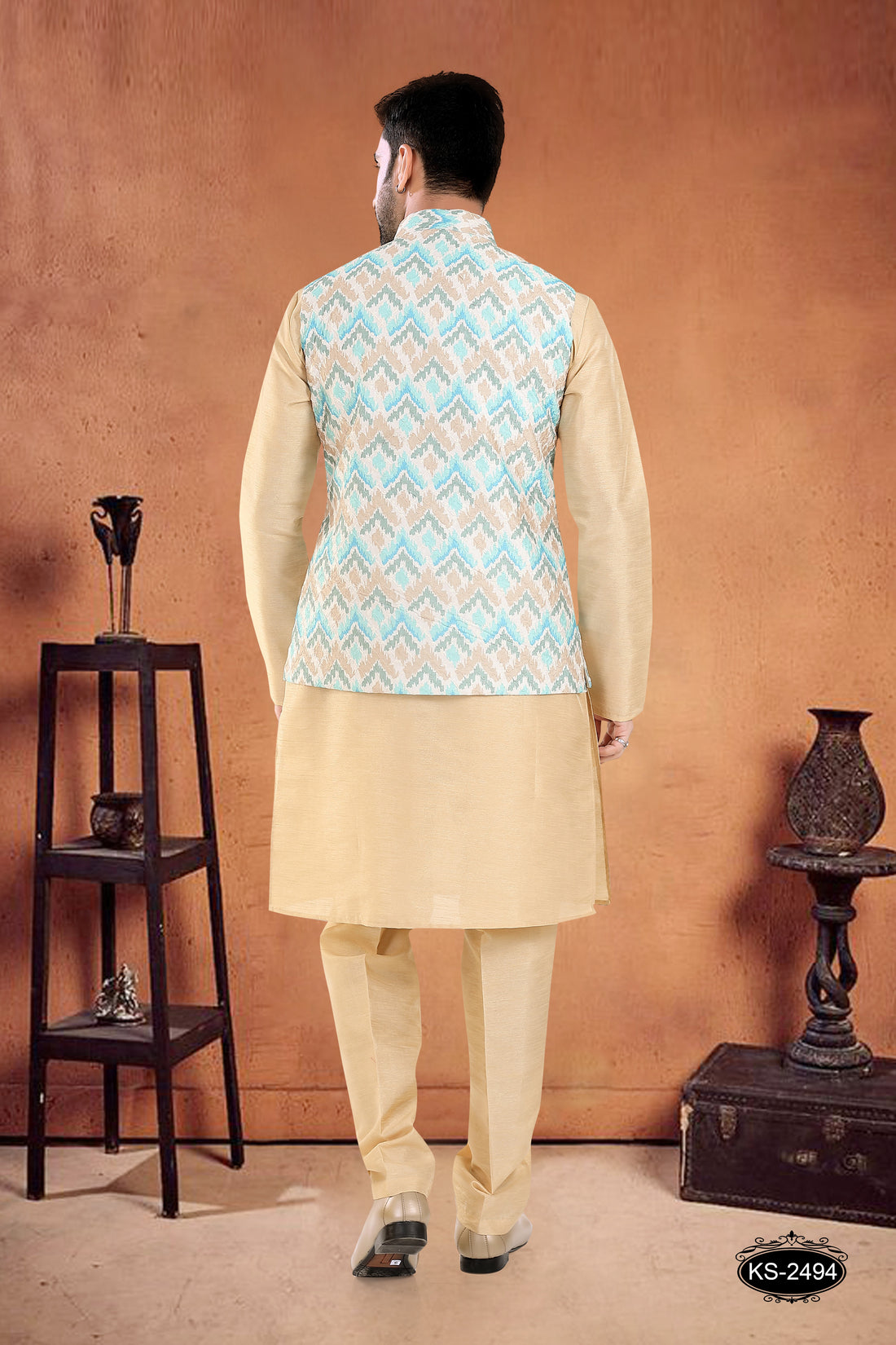BLUE JACKET KURTA SET IN SILK WITH THREAD EMBROIDERY