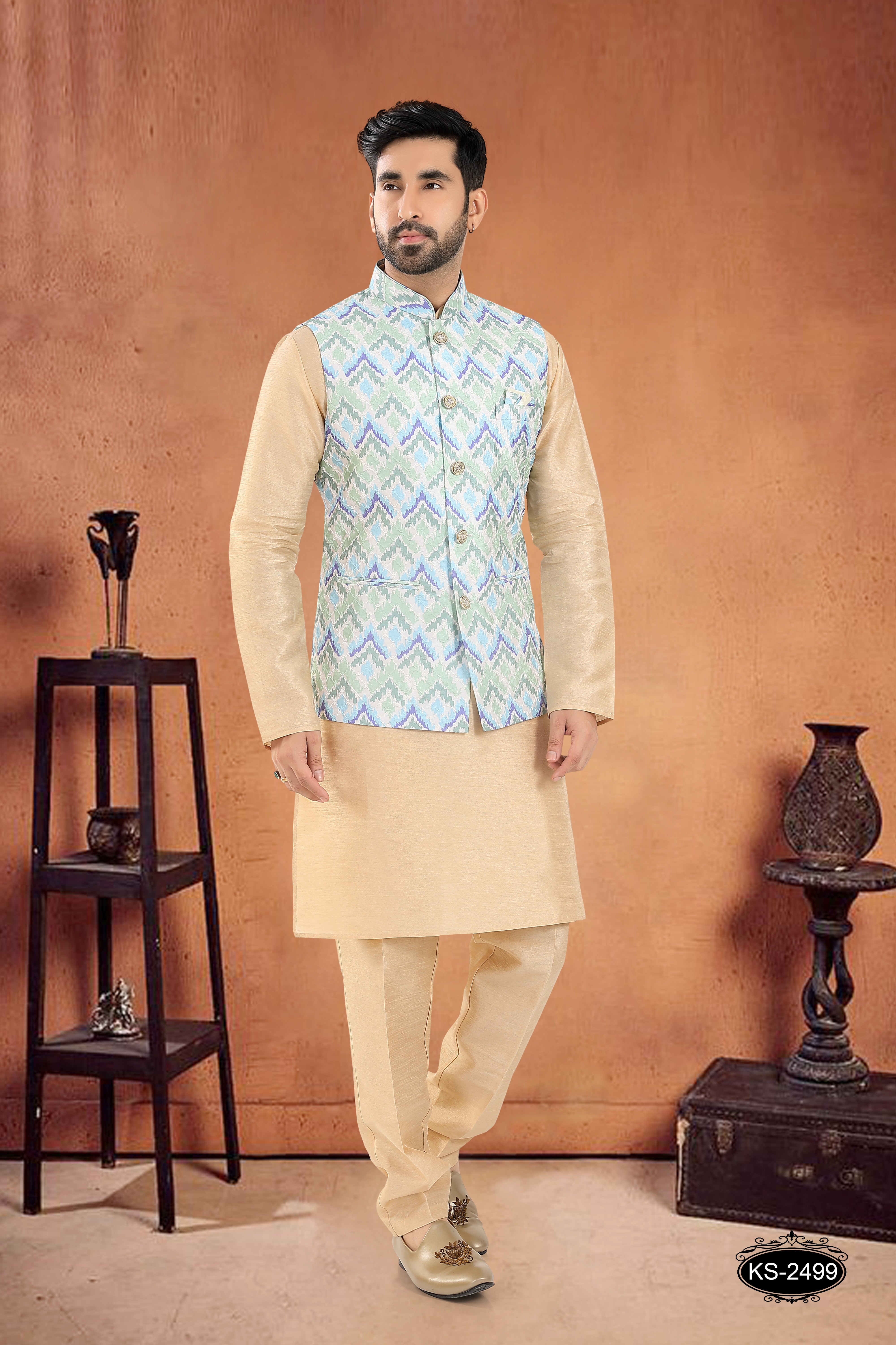 GOLD KURTA SET WITH GREEN JACKET IN SILK