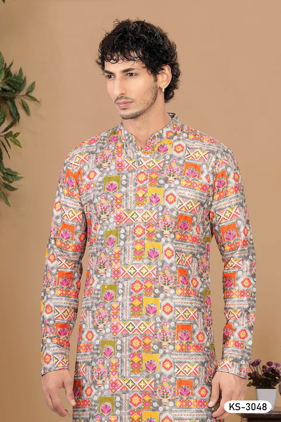 MULTI-TONE KURTA SET WITH THREAD EMBROIDERY ALL-OVER