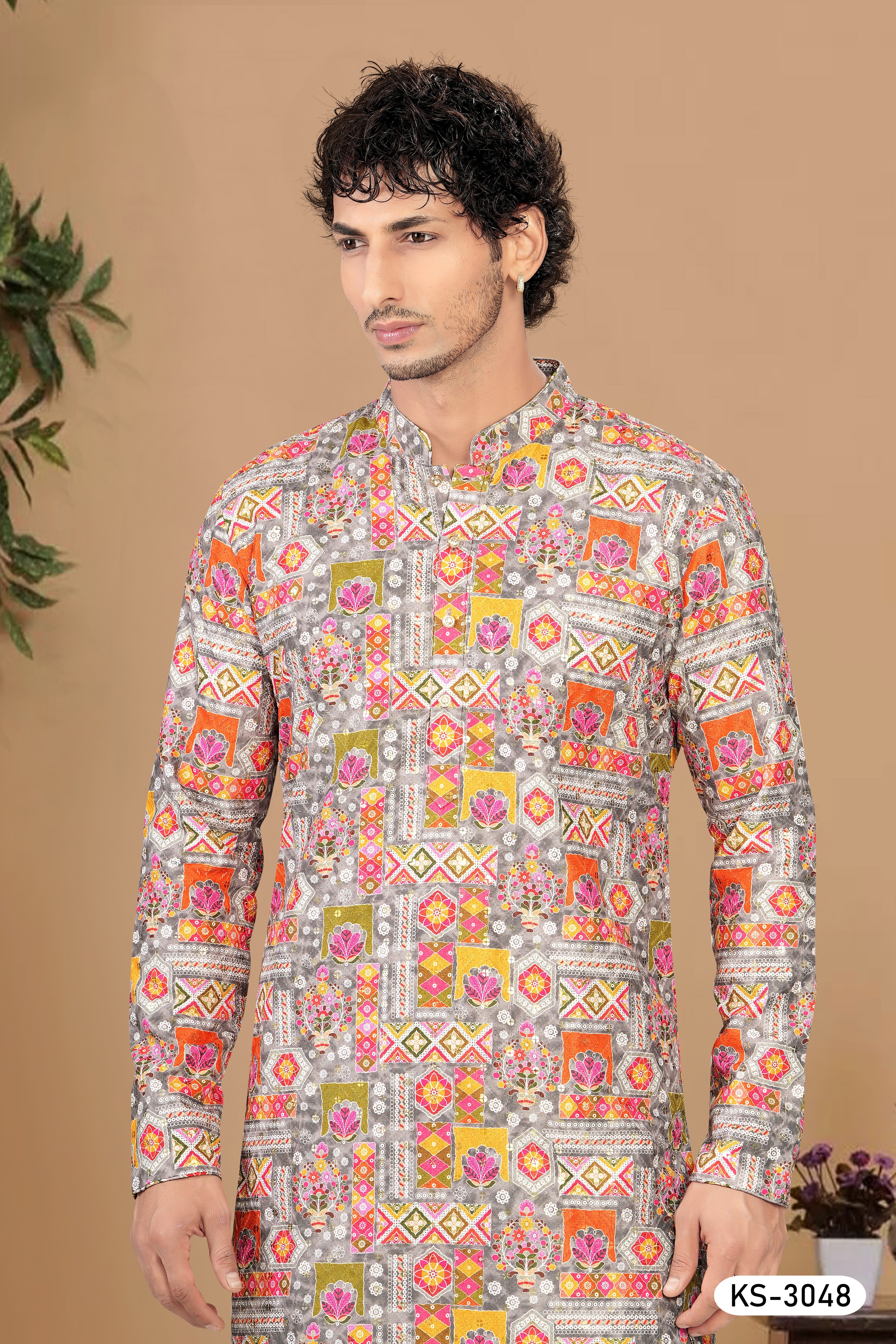 MULTI-TONE KURTA SET WITH THREAD EMBROIDERY ALL-OVER