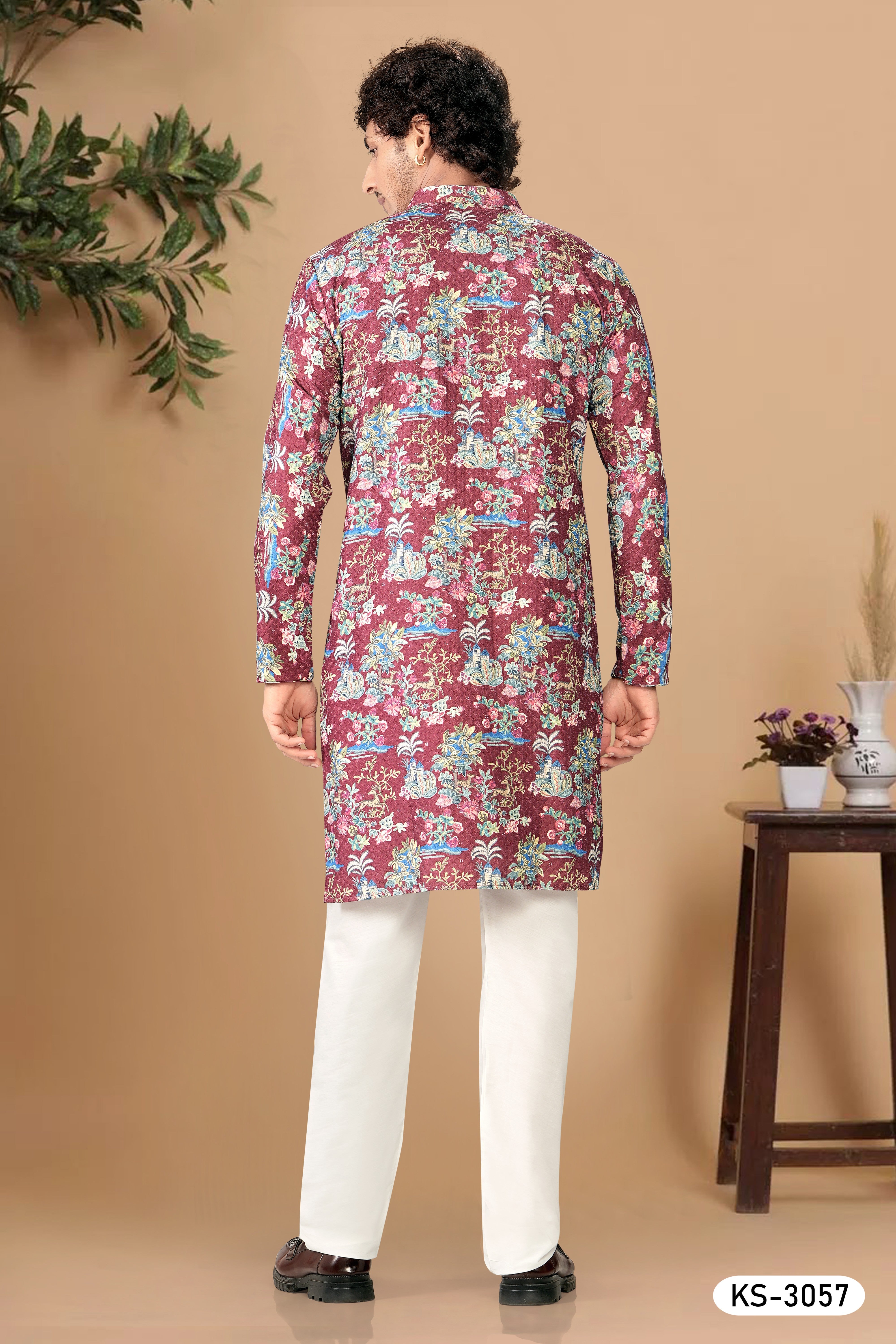 MAROON-BASE ( MULTI-TONE ) KURTA SET WITH THREAD EMBROIDERY ALL-OVER
