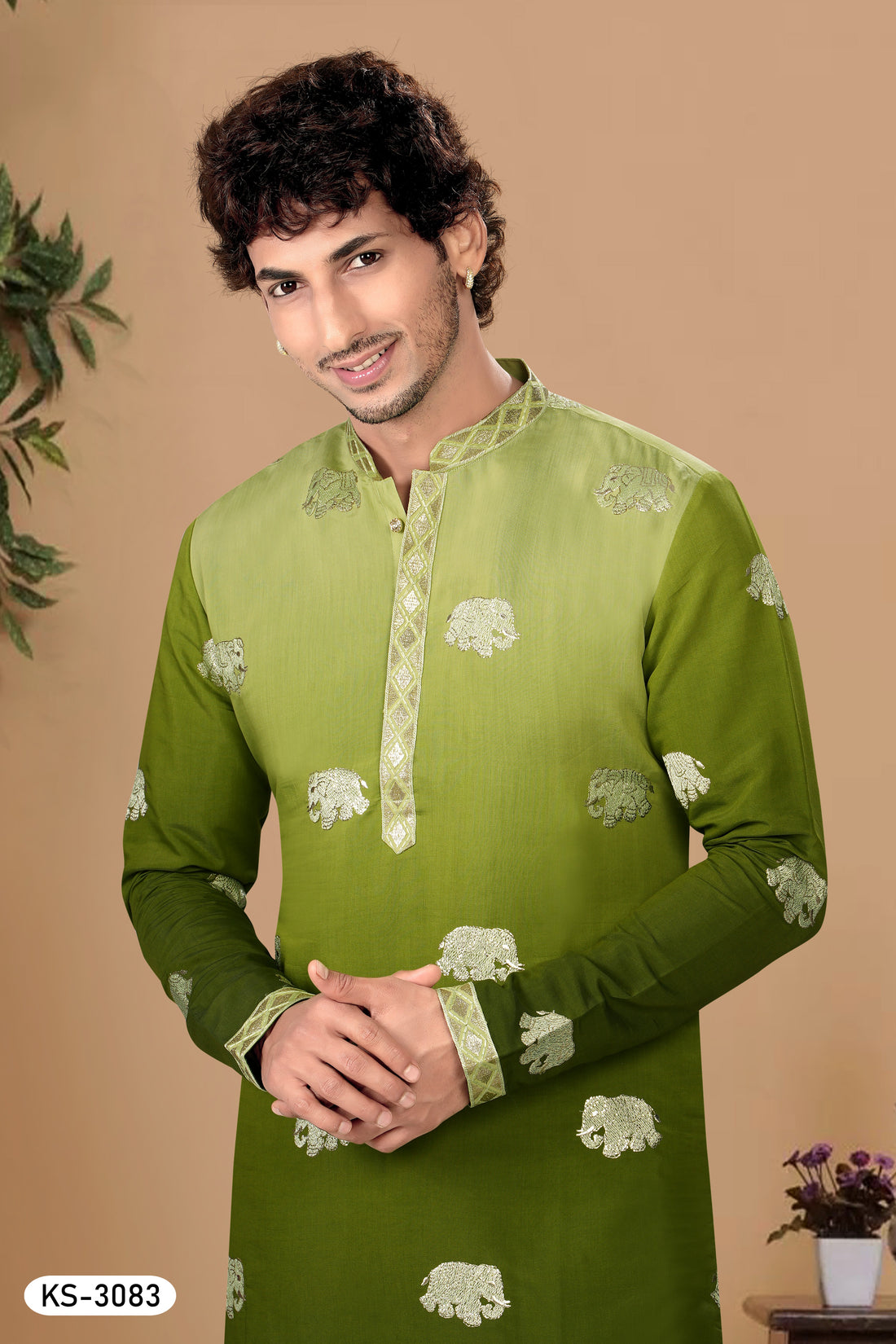 KURTA SET IN GREEN DUEL TONE WITH FOIL-PRINT ALL-OVER