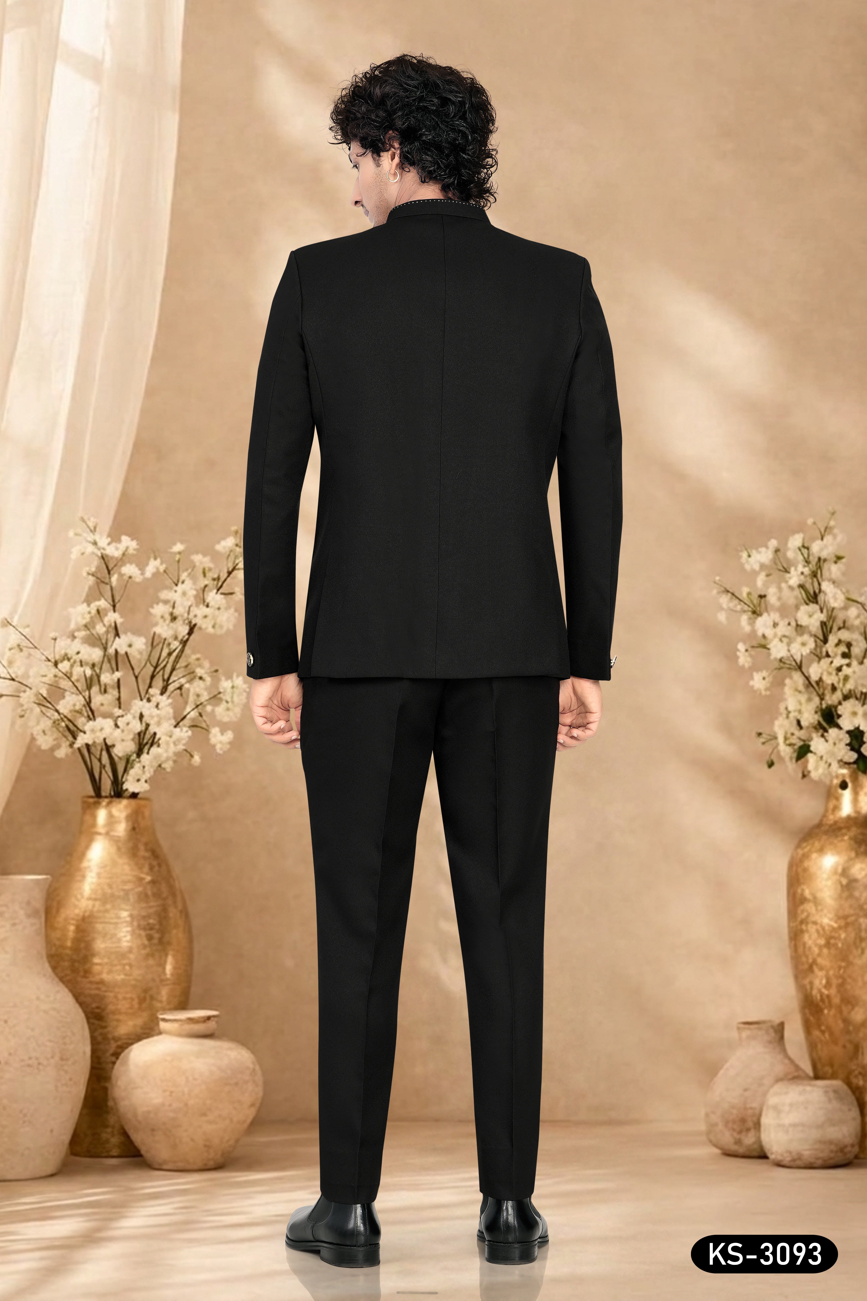 BANDGALA SET IN BLACK WITH THREAD & ZARI EMBROIDERY