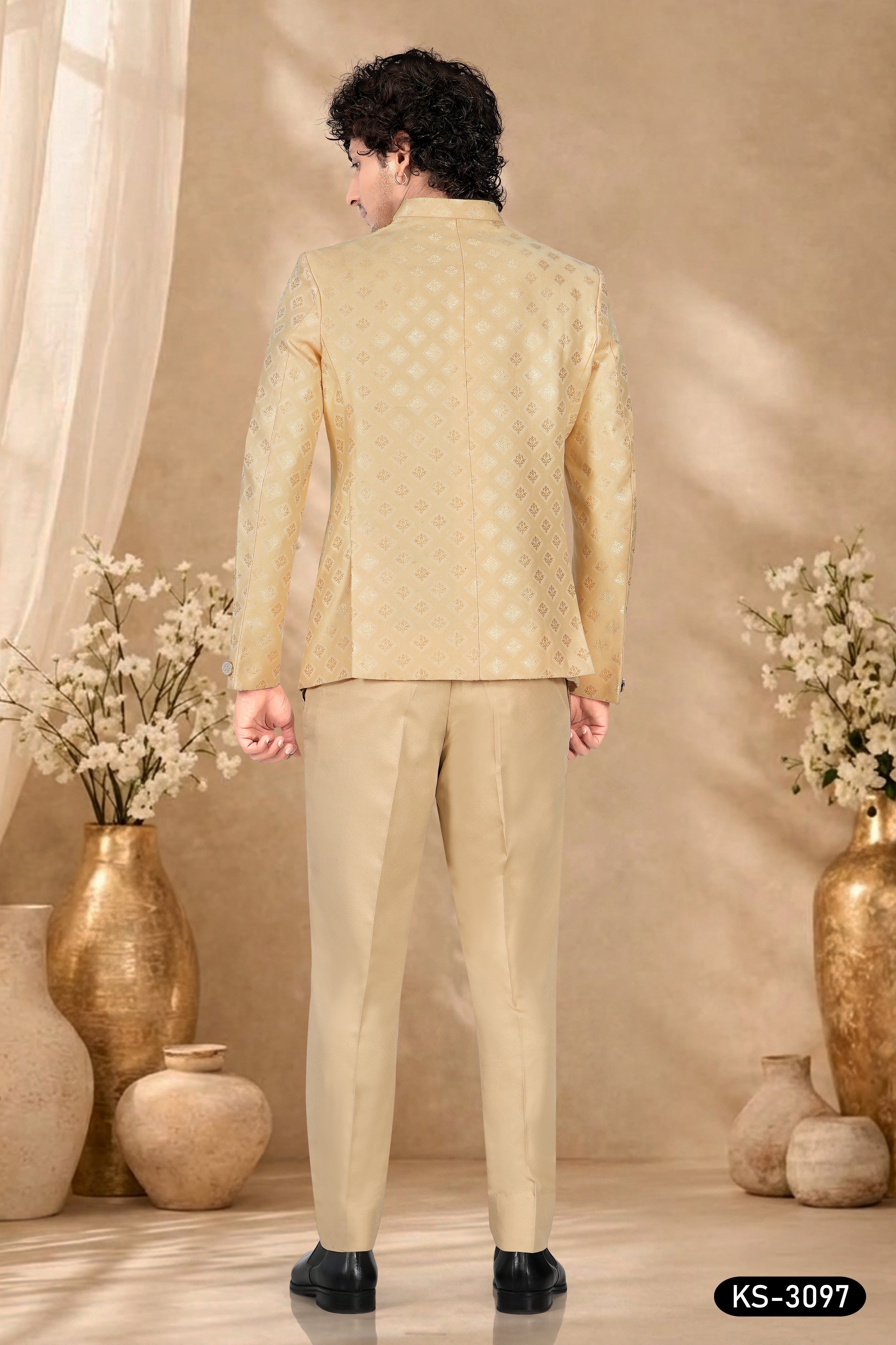 YELLOW HUE BANDHGALA SET IN JACQUARD WITH SELF-DESIGN