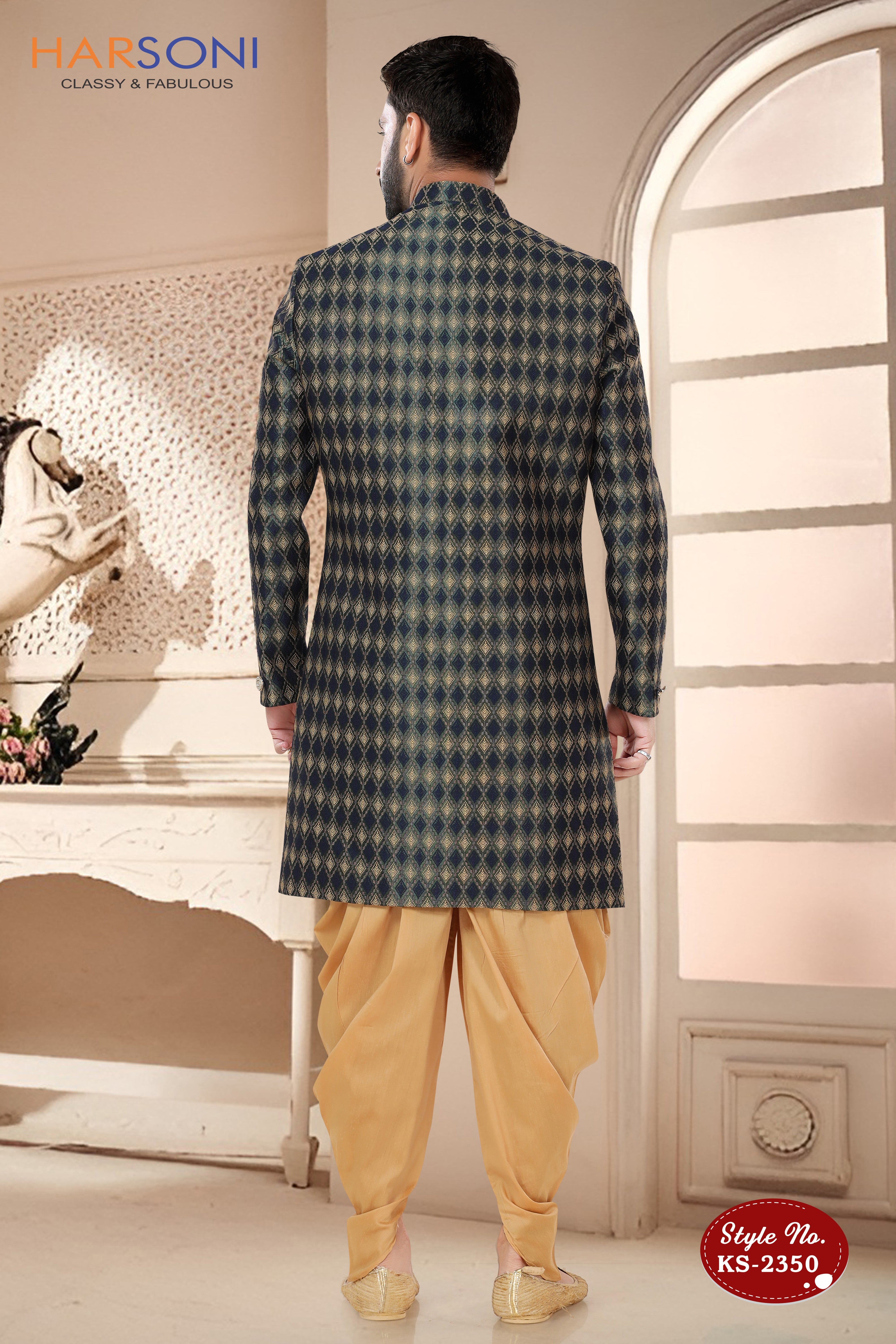 INDO-WESTERN SET IN UNIQUE STYLE