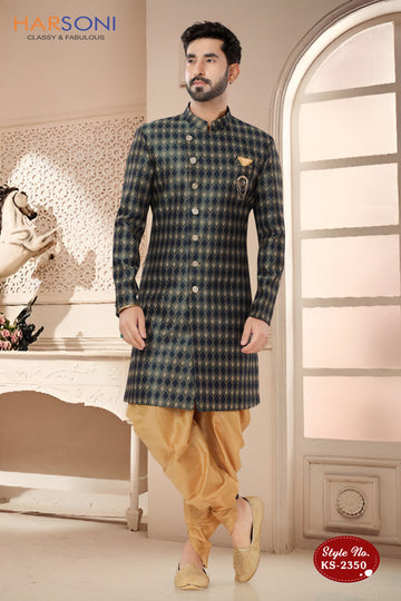 INDO-WESTERN SET IN UNIQUE STYLE