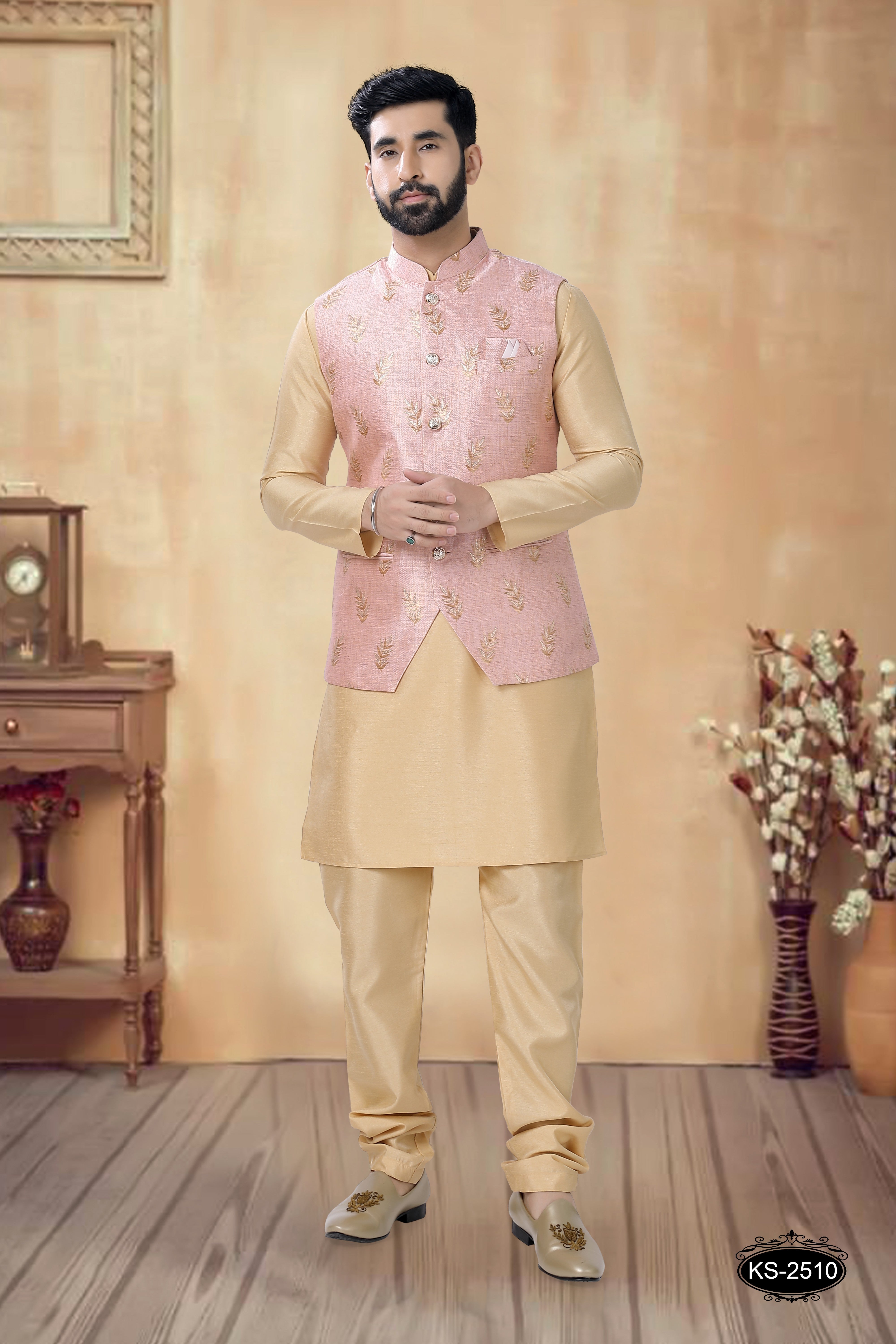 PINK TONE SILK JACKET IN UNIQUE PATTERN FOR EVERY EVENT