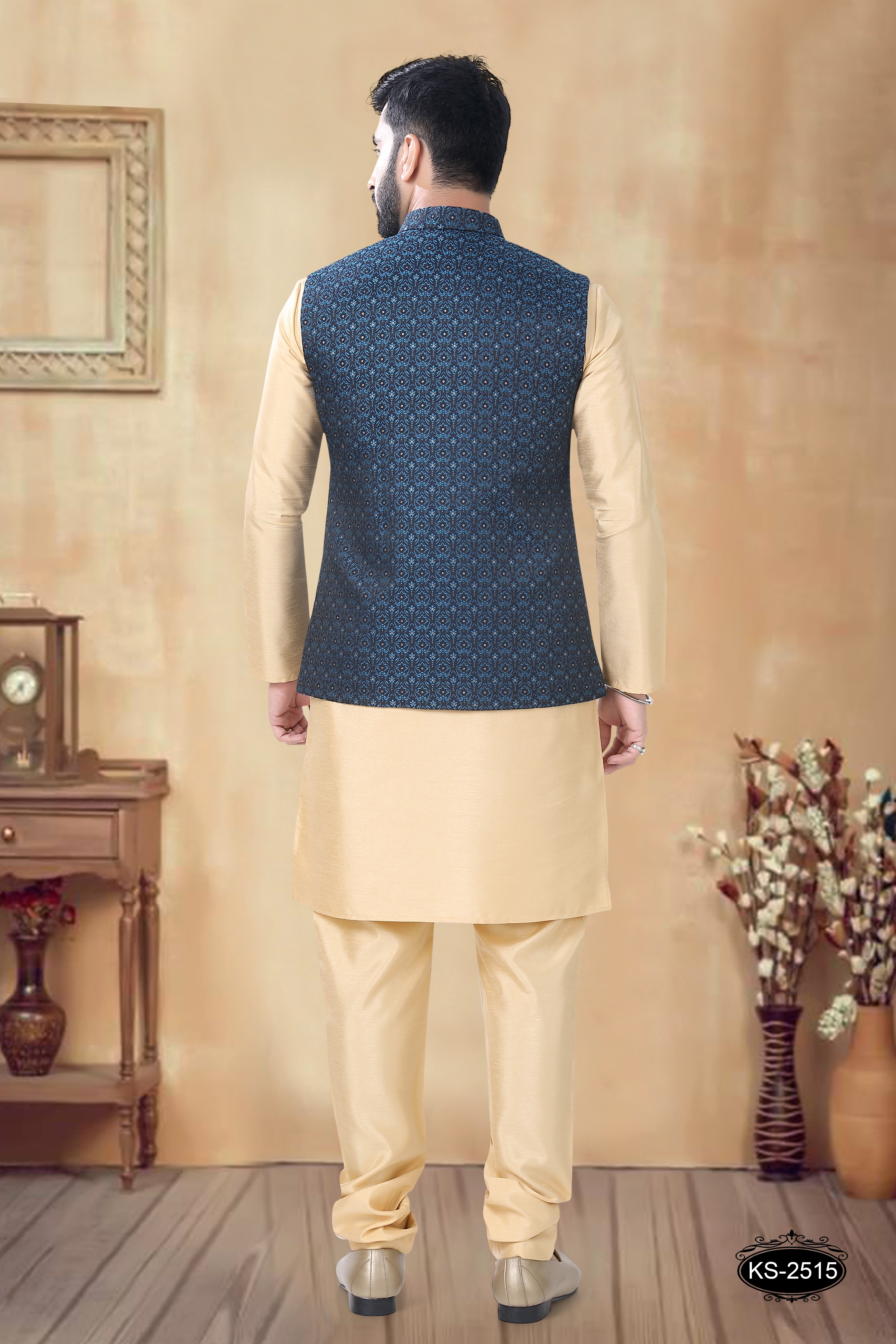 BLUE HUE JACKET SETIN UNIQUE PATTERN PERFECT FOR EVERY FESTIVITY