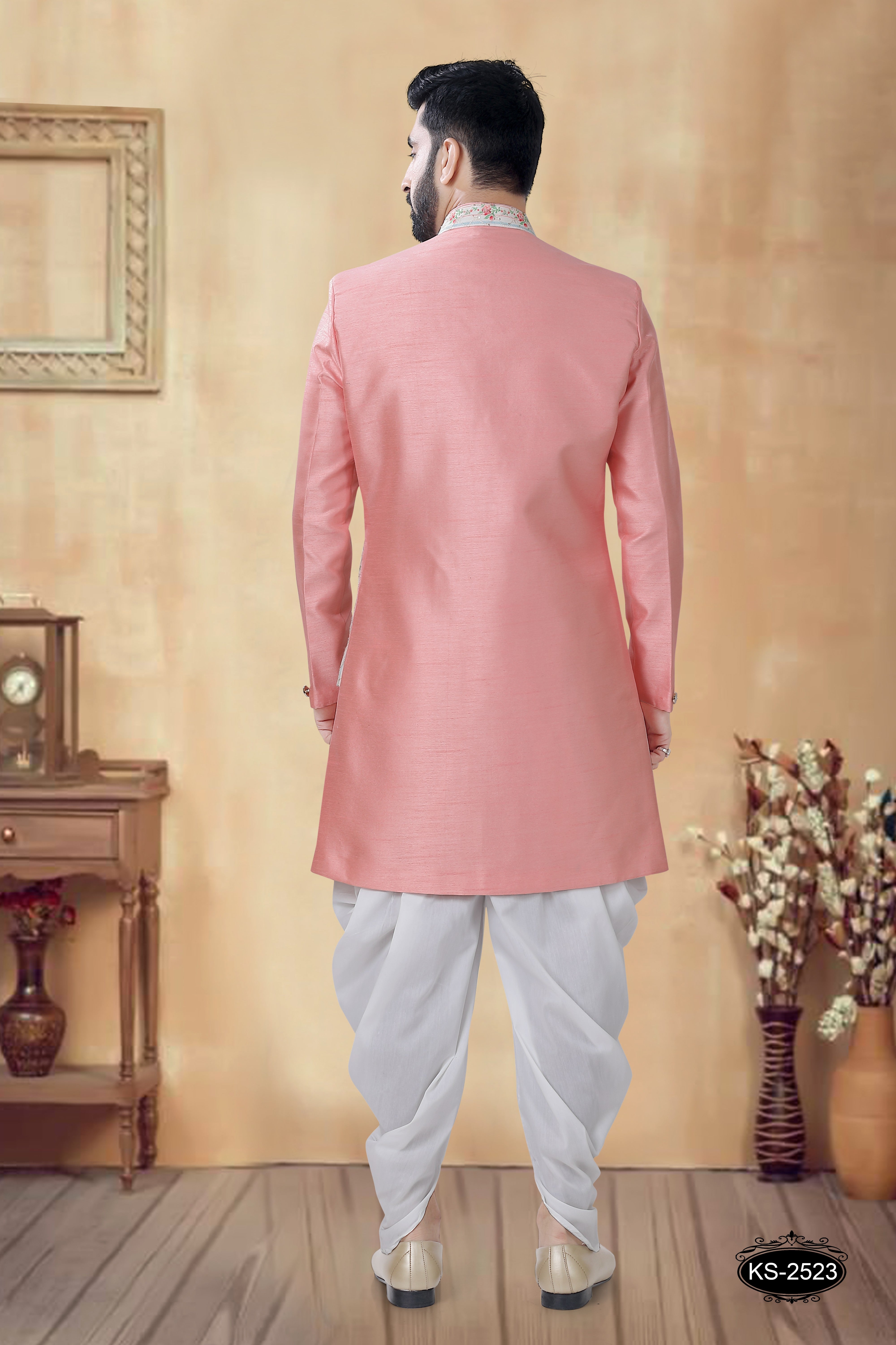 PINK HUE UNIQUE PATTERN INDO-WESTERN SET FOR EVERY FESTIVITY