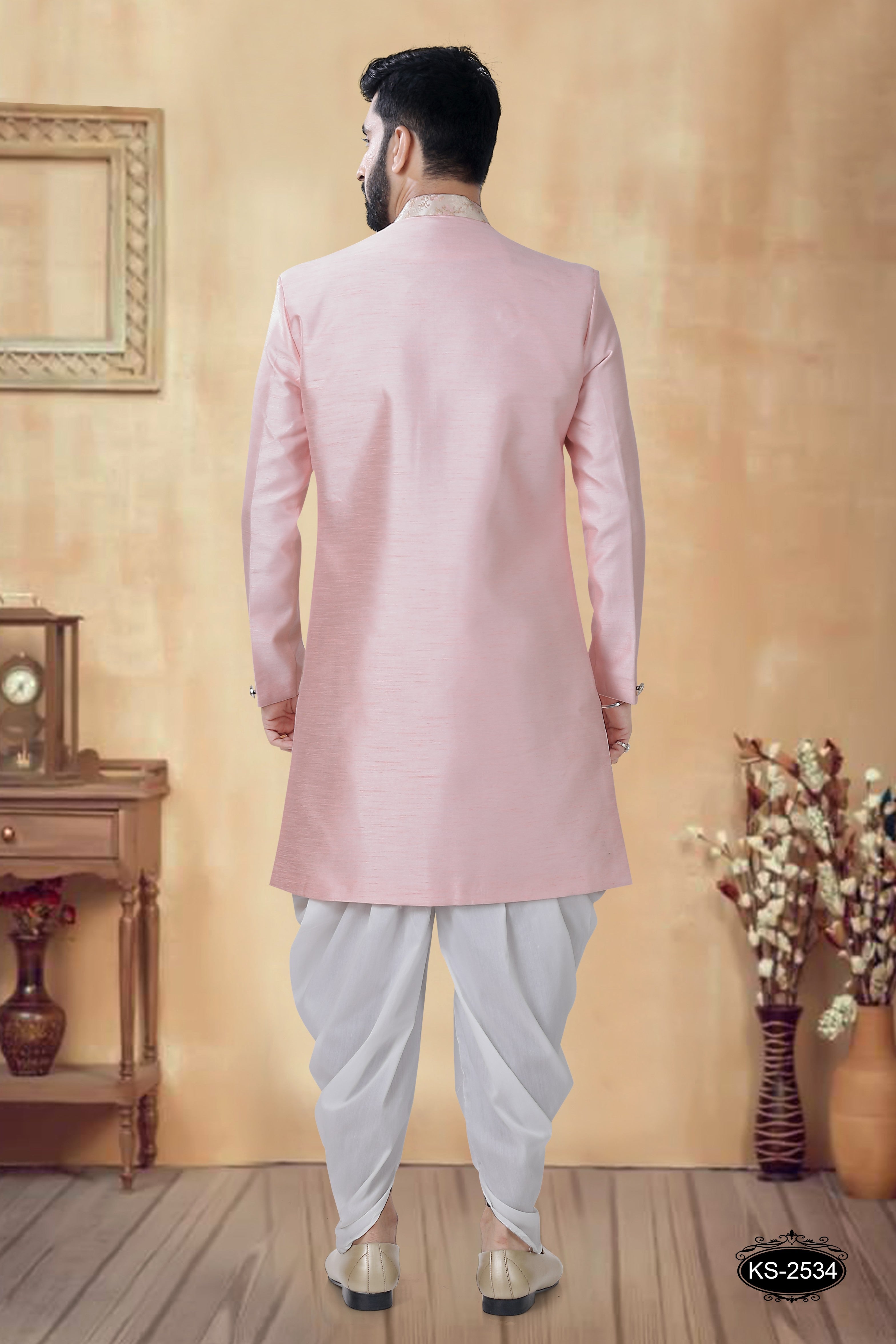 PINK HUE UNIQUE PATTERN INDO-WESTERN SET FOR EVERY FESTIVITY