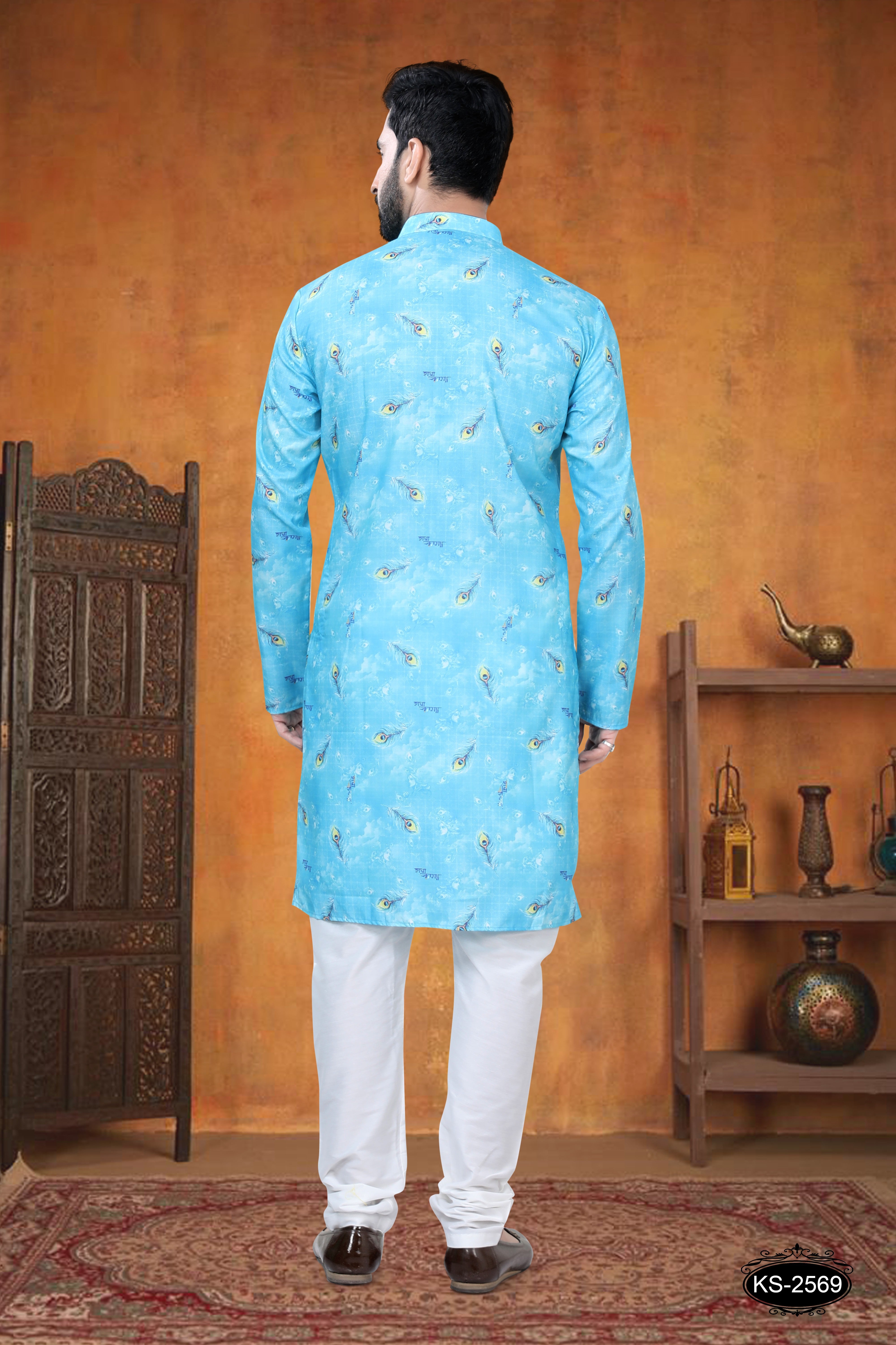 KURTA SET IN BLUE TONE WITH SELF-DESIGN
