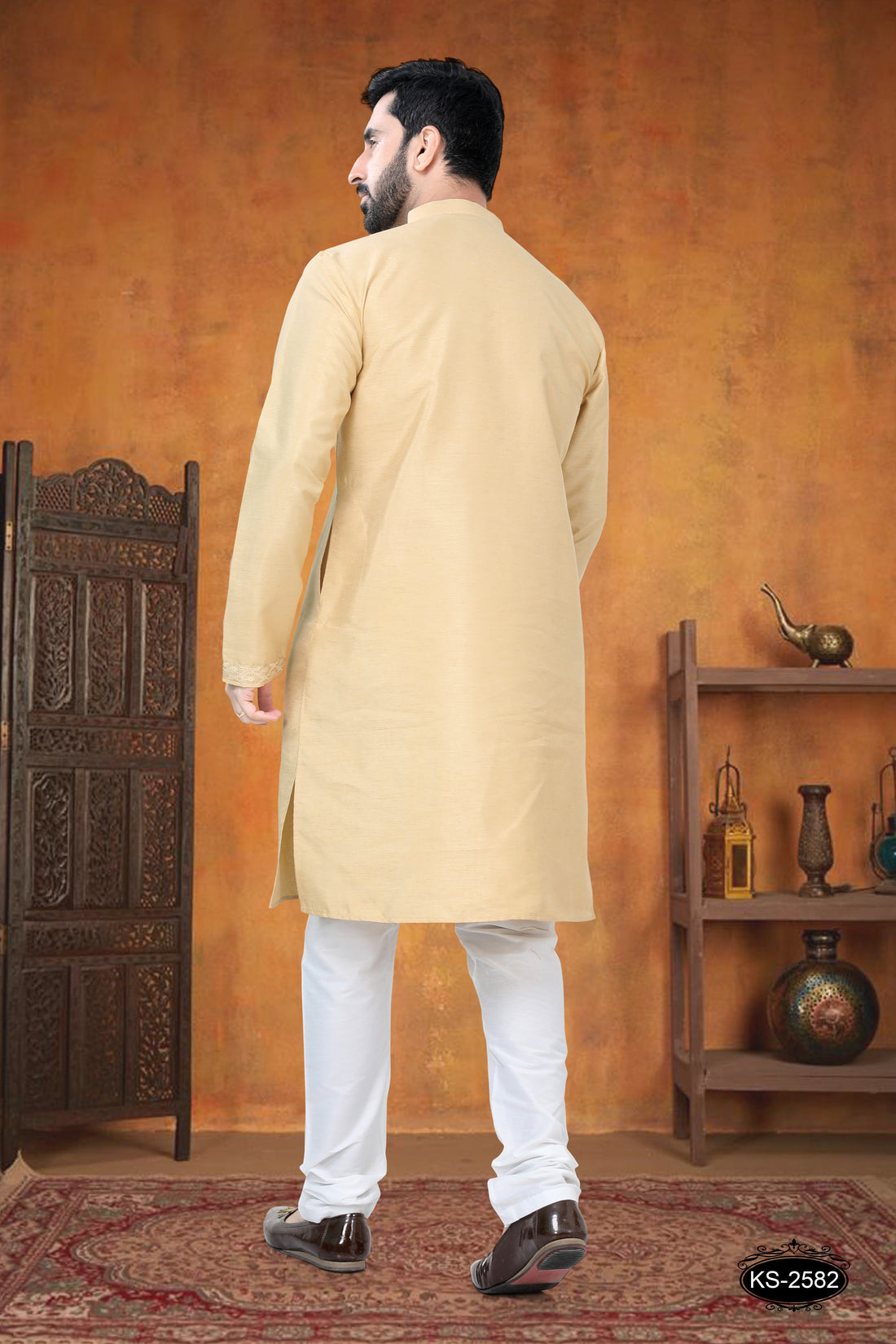 KURTA SET IN GOLD HUE WITH DESIGNER PATTA