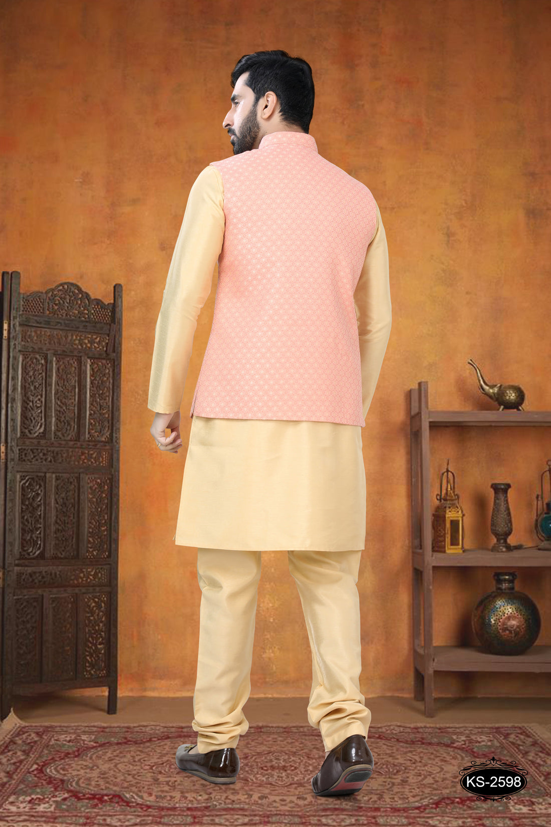 PEACH HUE JACKET IN SELF-DESIGN WITH GOLD KURTA SET