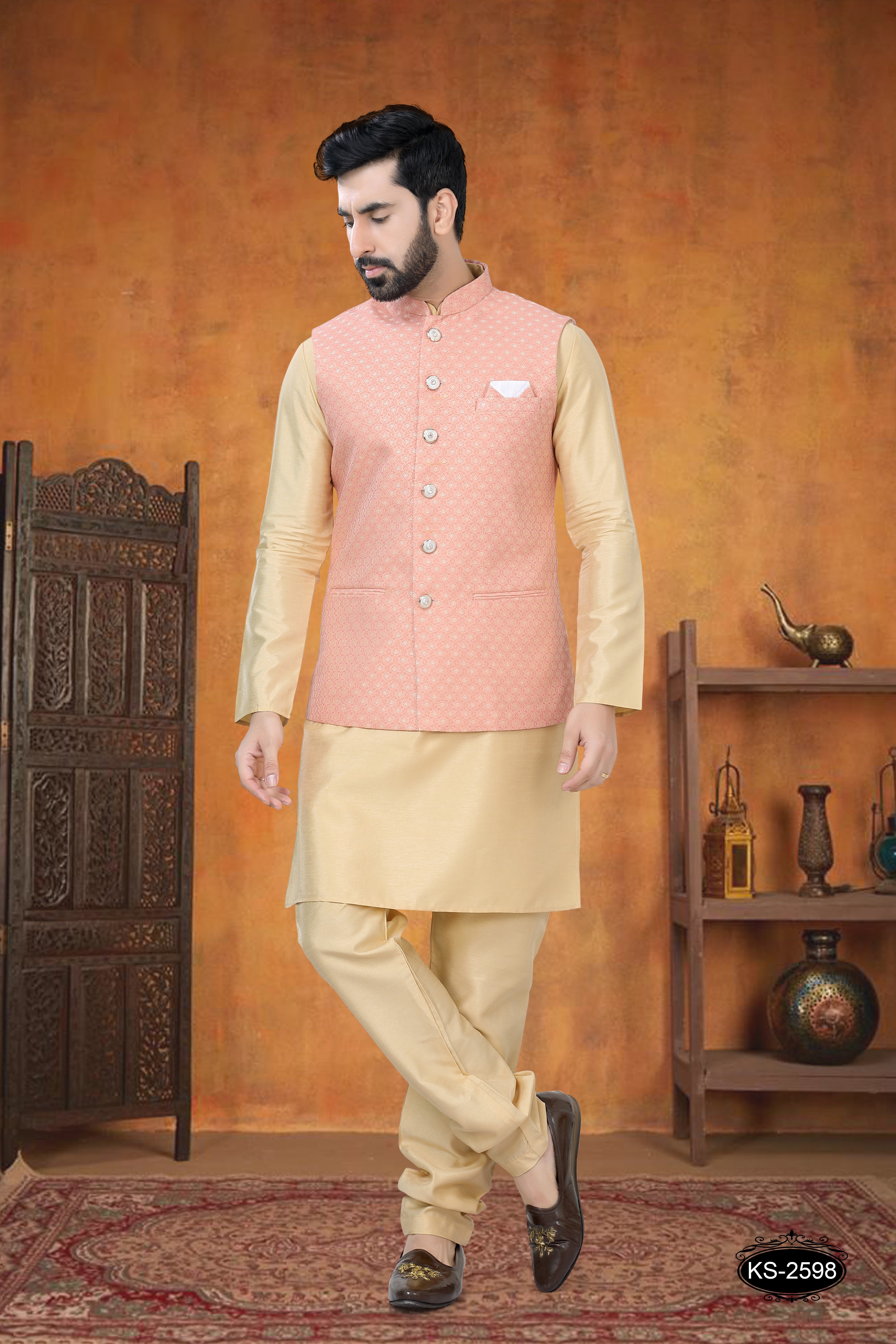 PEACH HUE JACKET IN SELF-DESIGN WITH GOLD KURTA SET