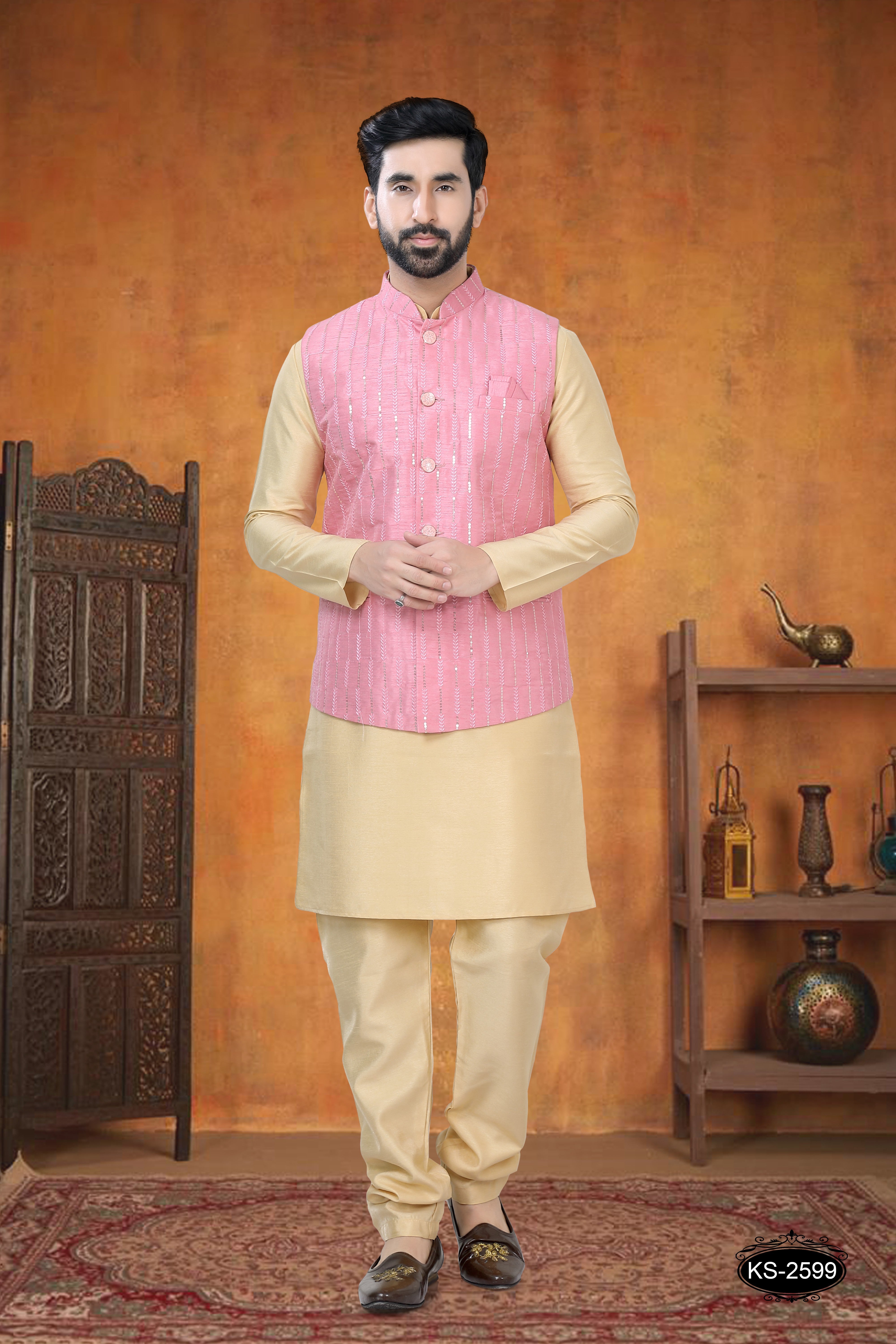 PINK JACKET SET WITH THREAD EMBROIDERY ALL-OVER