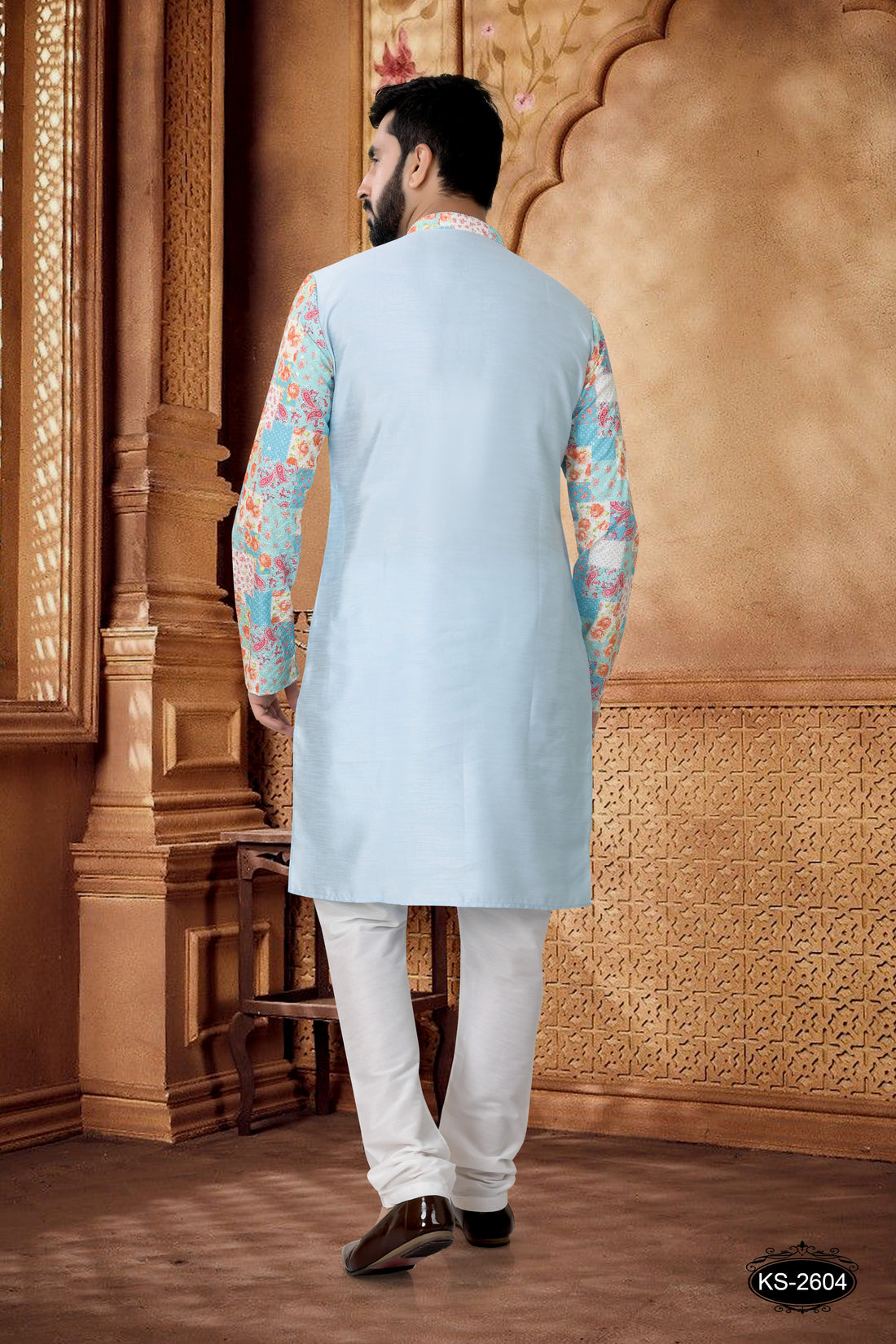 SILK KURTA SET WITH DESIGNER PATTA