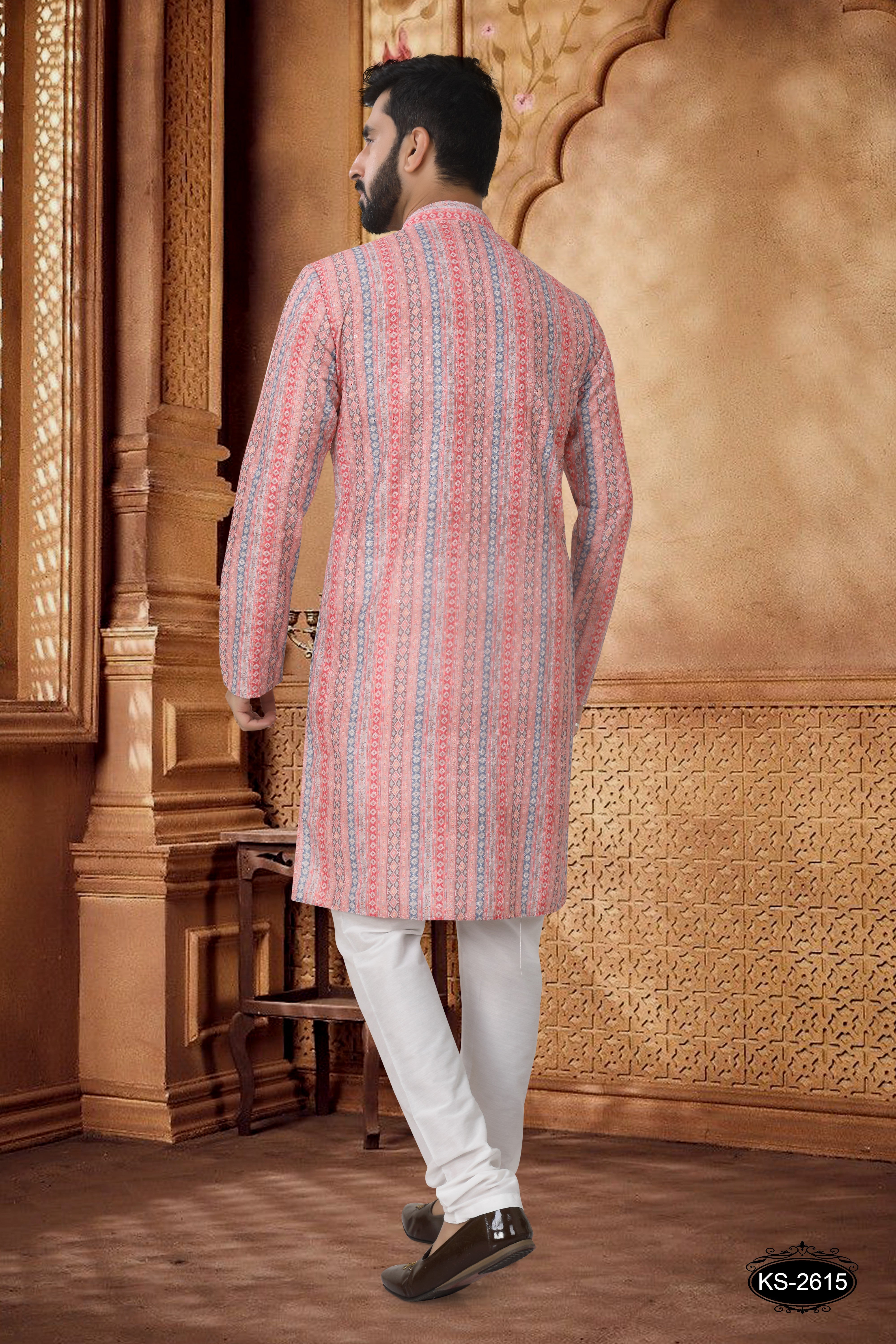 PEACH-PINK HUE KURTA SET WITH THREAD EMBROIDERY