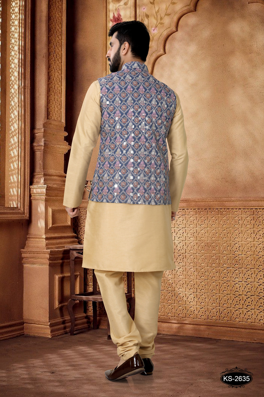 BLUE JACKET KURTA SET WITH THREAD EMBROIDERY ALL-OVER