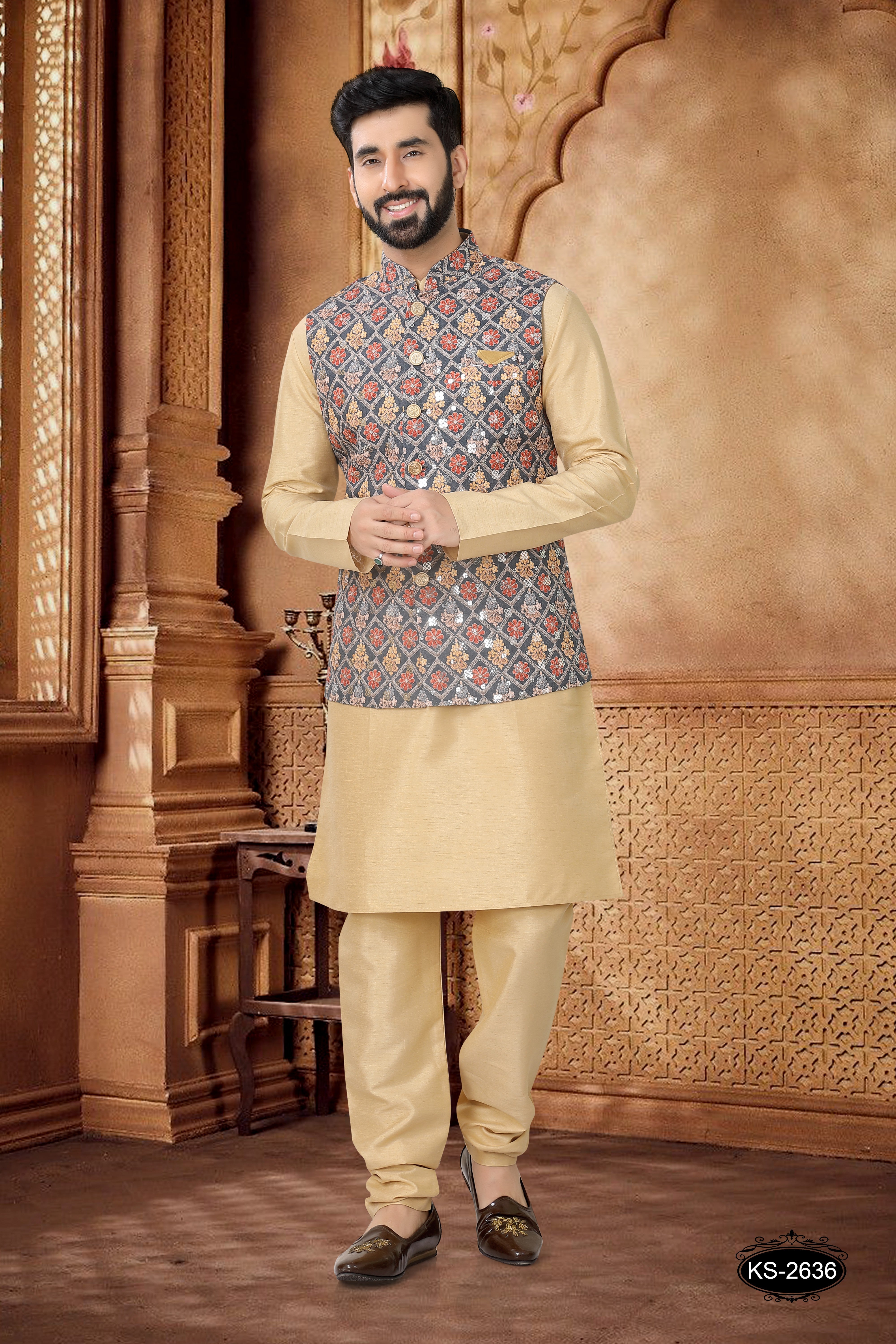 JACKET KURTA SET IN GREEN HUE WITH THREAD EMBROIDERY
