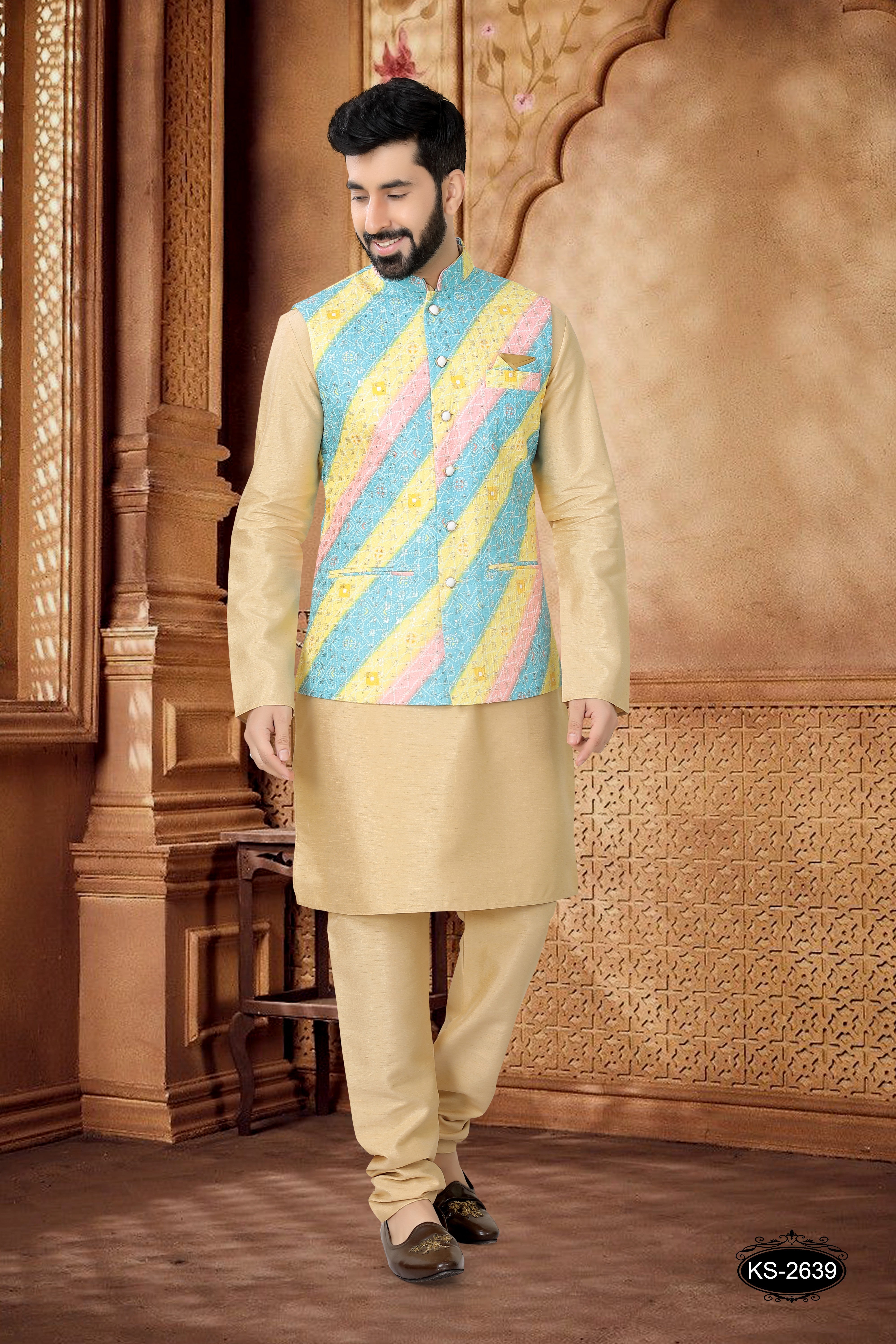 MULTI-TONE JACKET KURTA SET WITH THREAD EMBROIDERY ALL-OVER