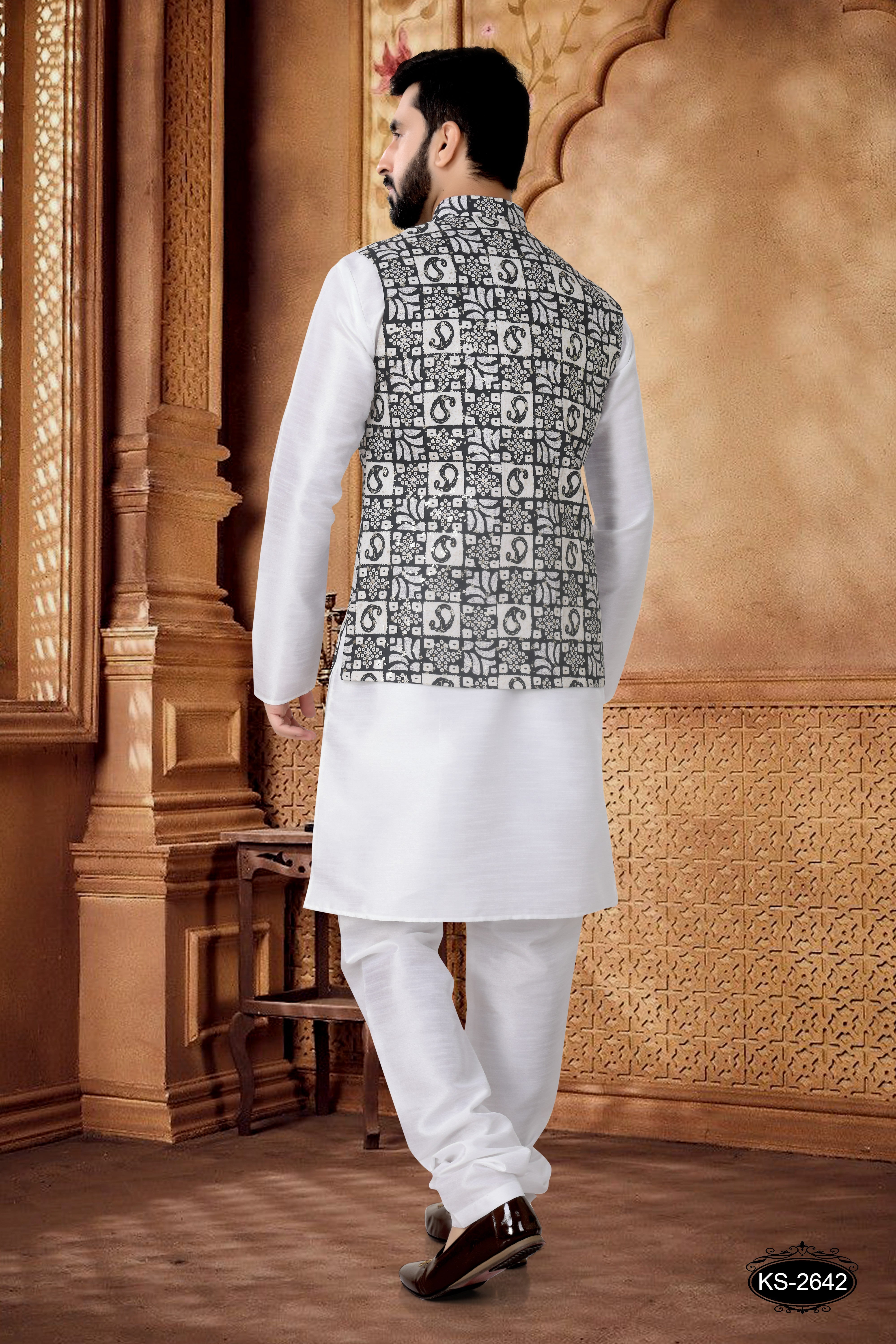BLACK JACKET KURTA SET WITH FOIL-PRINT ALL OVER