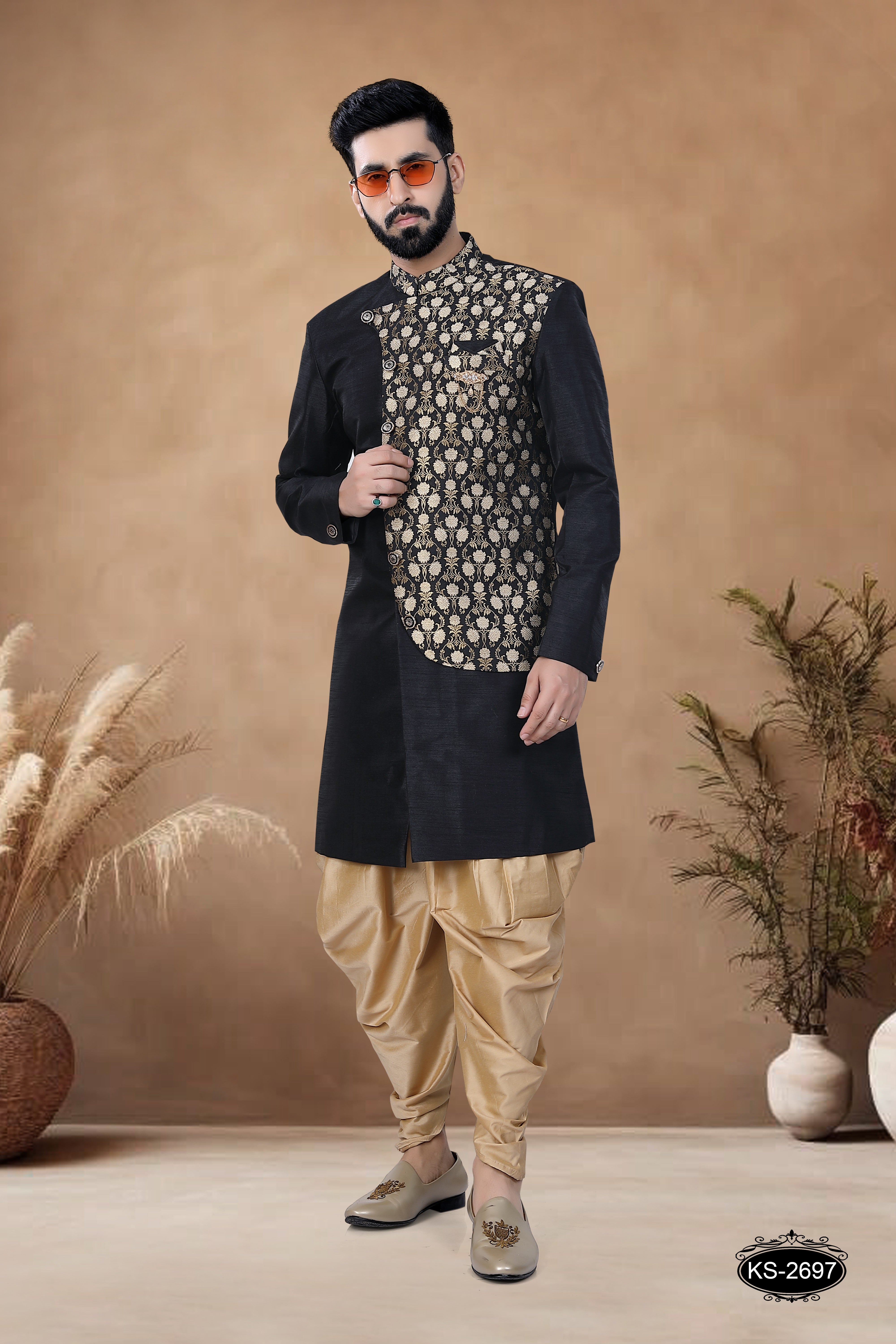 UNIQUE JACKET STYLE INDO-WESTERN SET IN BLACK