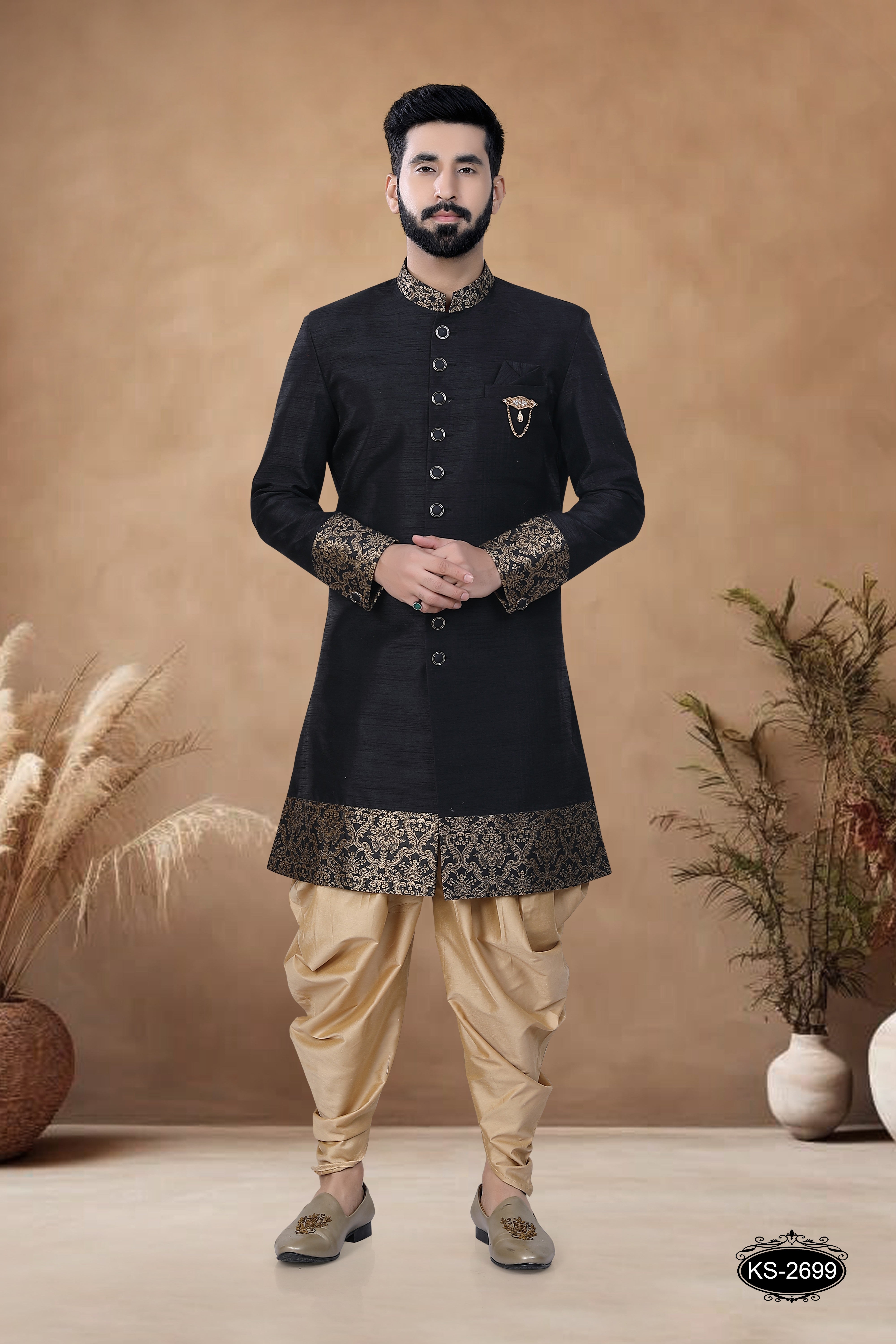 INDO-WESTERN SET IN BLACK TONE WITH DESIGNER PATTA