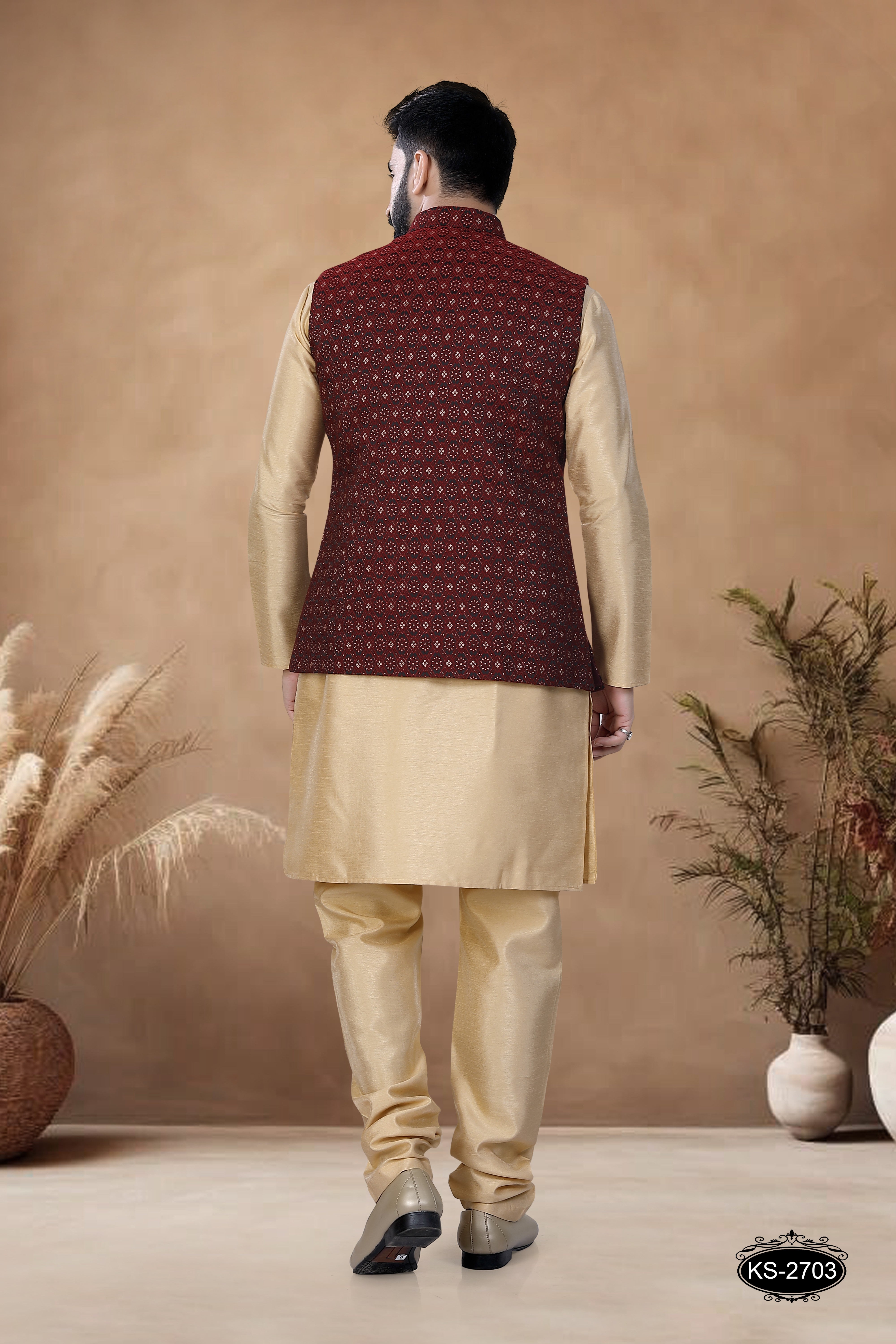 JACKET KURTA SET IN MAROON TONE WITH SELF-DESIGN