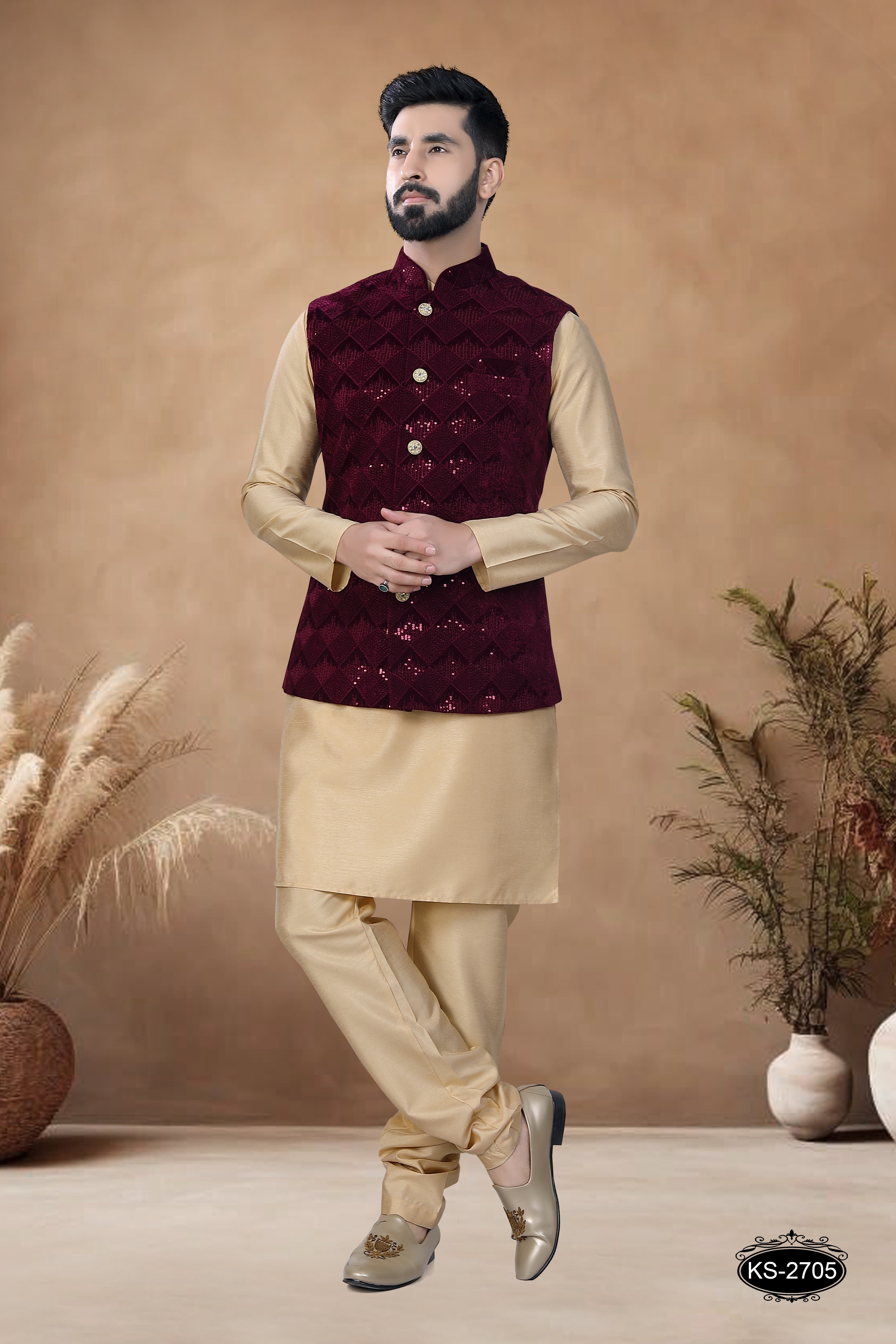 VELVET JACKET IN WINE HUE WITH THREAD EMBROIDERY ALL-OVER