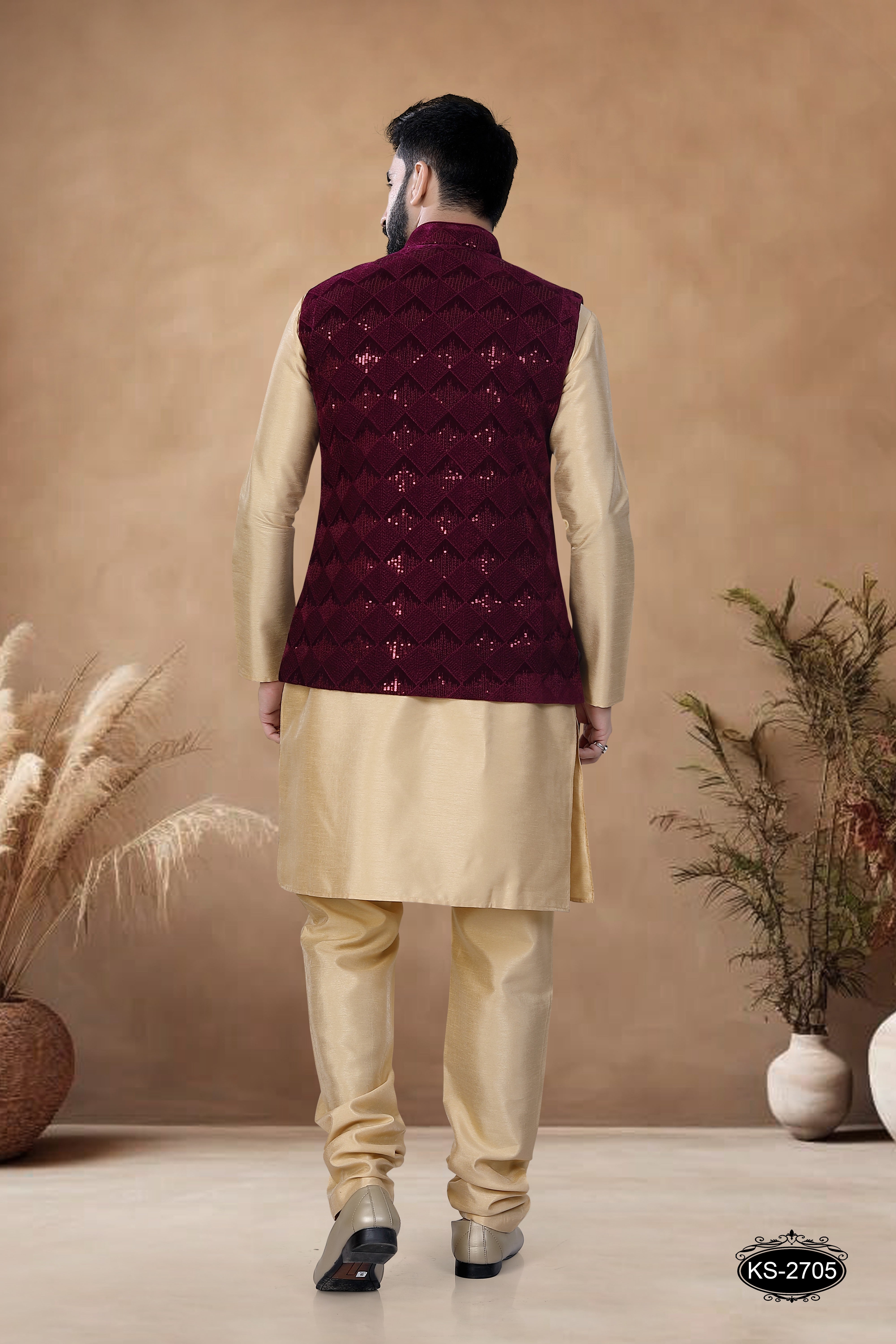 VELVET JACKET IN WINE HUE WITH THREAD EMBROIDERY ALL-OVER