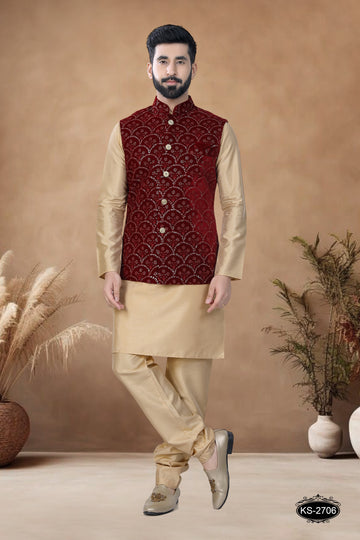 MAROON JACKET WITH THREAD EMBROIDERY ALL-OVER IN VELVET