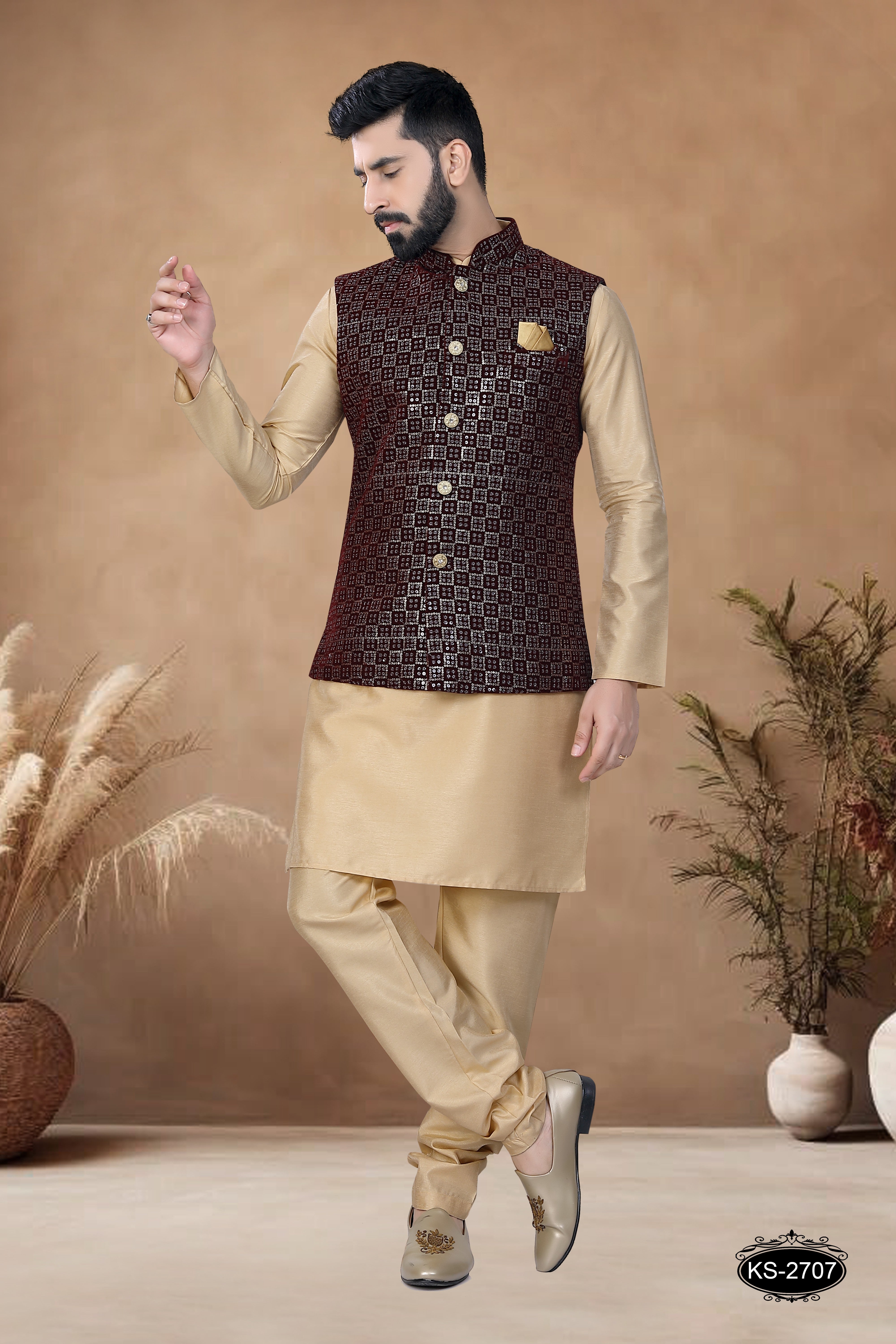 VELVET JACKET WITH THREAD EMBROIDERY ALL-OVER MAROON TONE