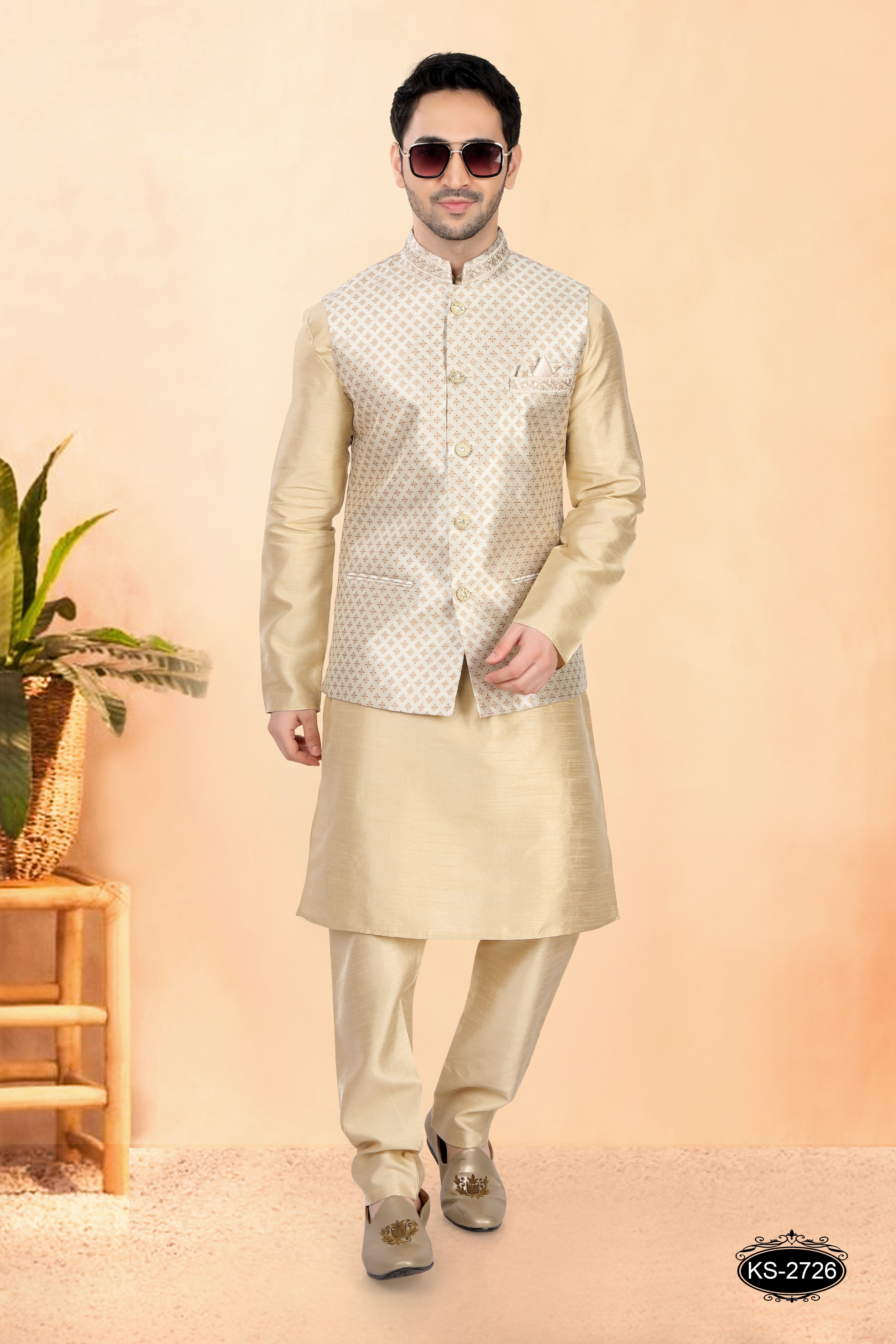 CREAM HUE ONLY JACKET WITH LACE ON COLLAR & POCKET FOR EVERY FESTIVITY