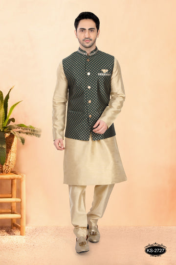 GREEN HUE ONLY JACKET WITH LACE ON COLLAR & POCKET