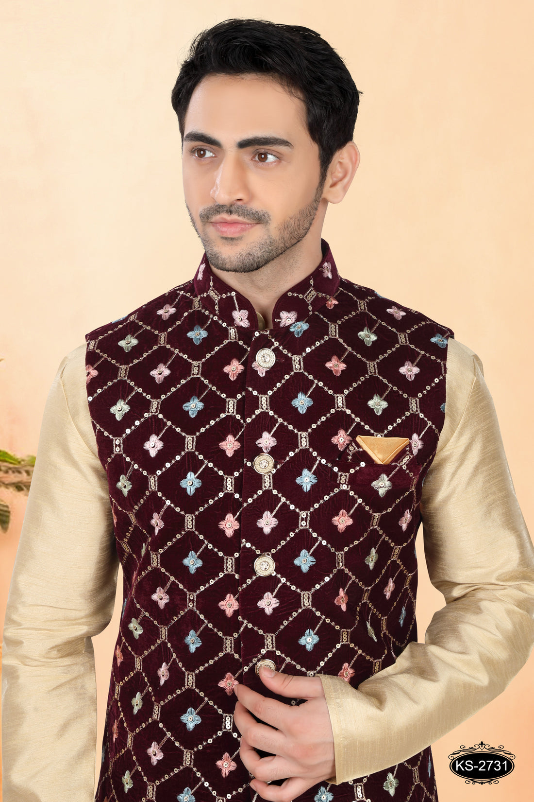 MAROON TONE ONLY JACKET IN VELVET WITH THREAD EMBROIDERY ALL-OVER