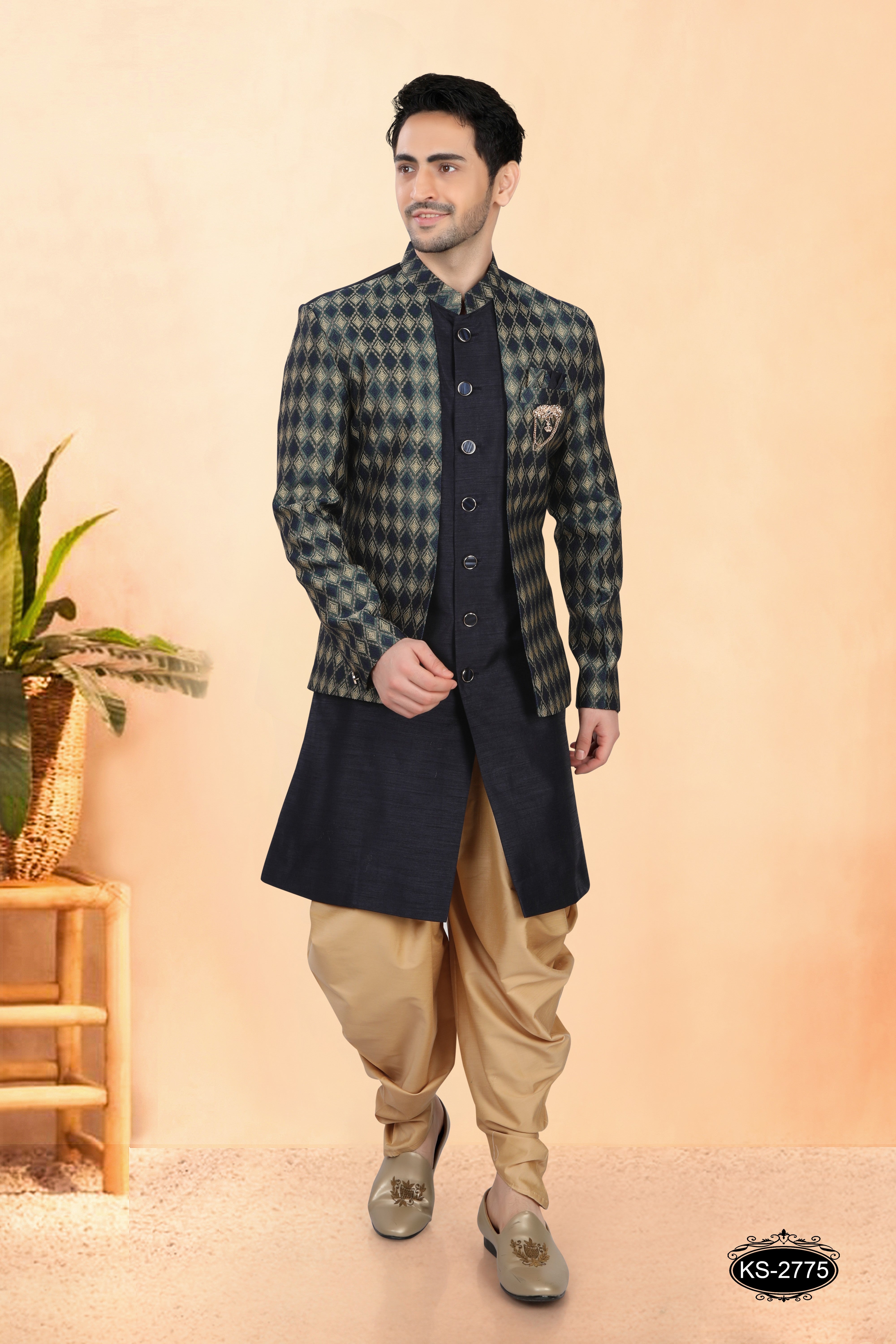 JACKET STYLE INDO-WESTERN SET FOR EVERY FESTIVITY