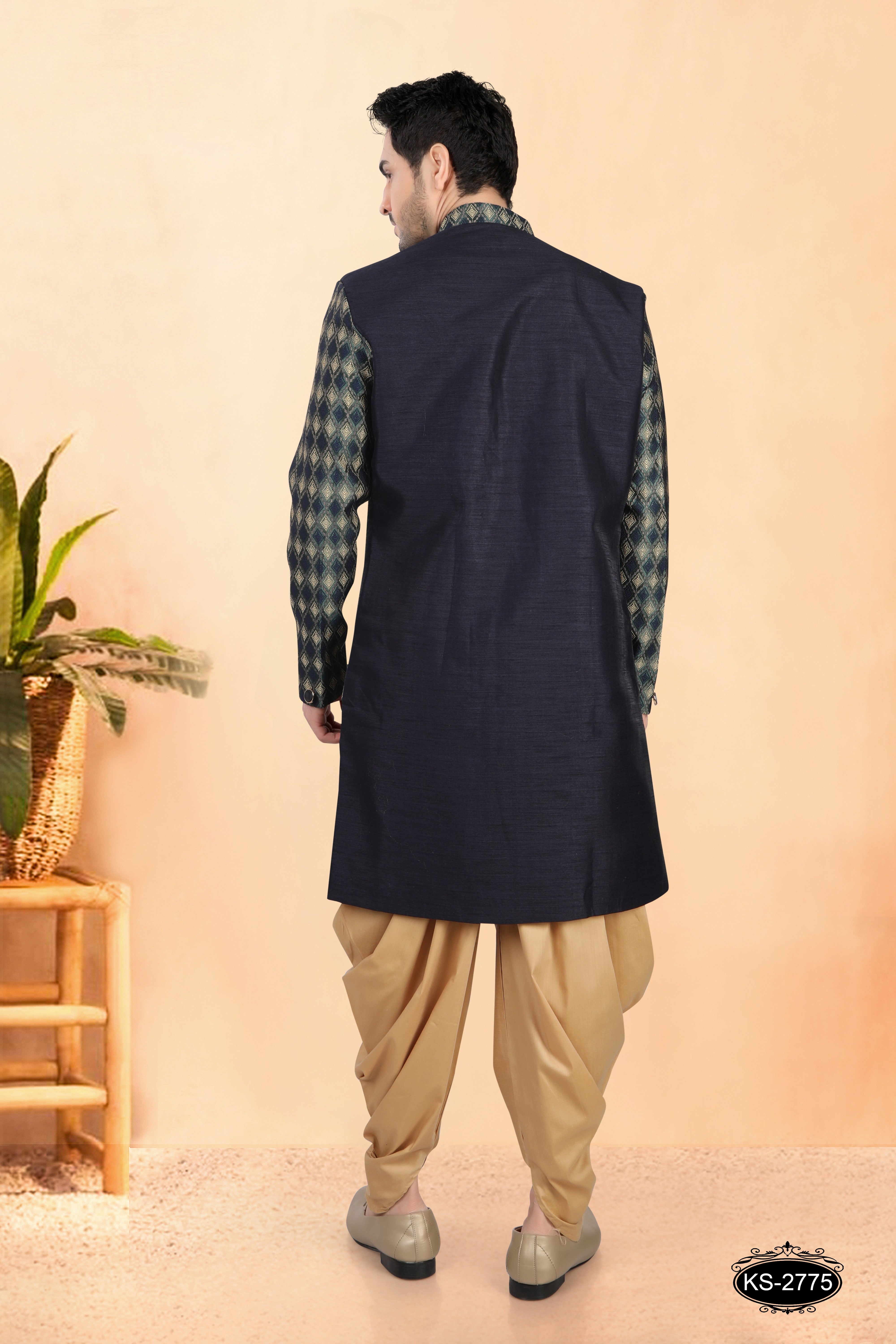 JACKET STYLE INDO-WESTERN SET FOR EVERY FESTIVITY
