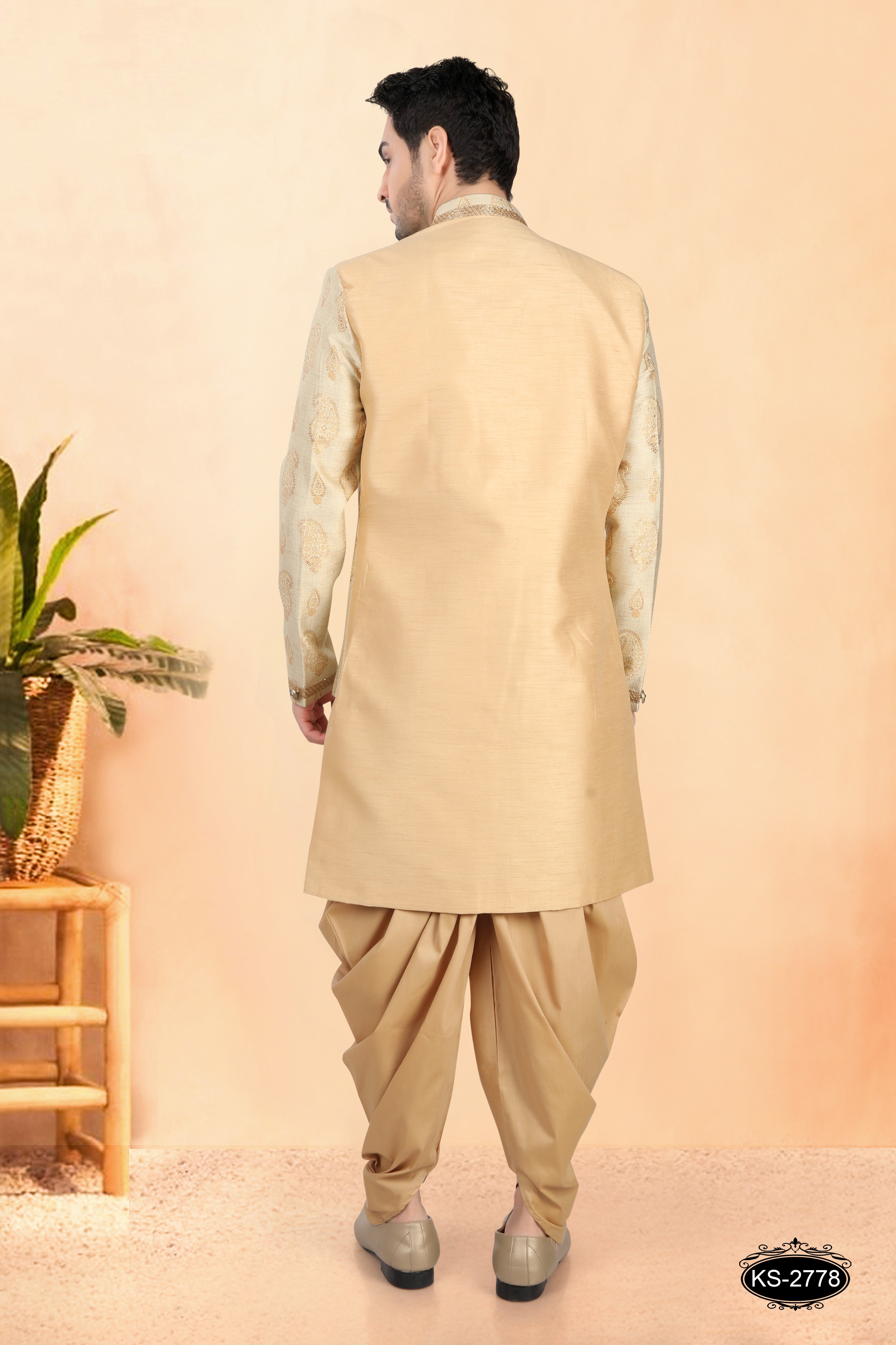 UNIQUE JACKET STYLE INDO-WESTERN SET IN GOLD TONE FOR EVERY FESTIVITY