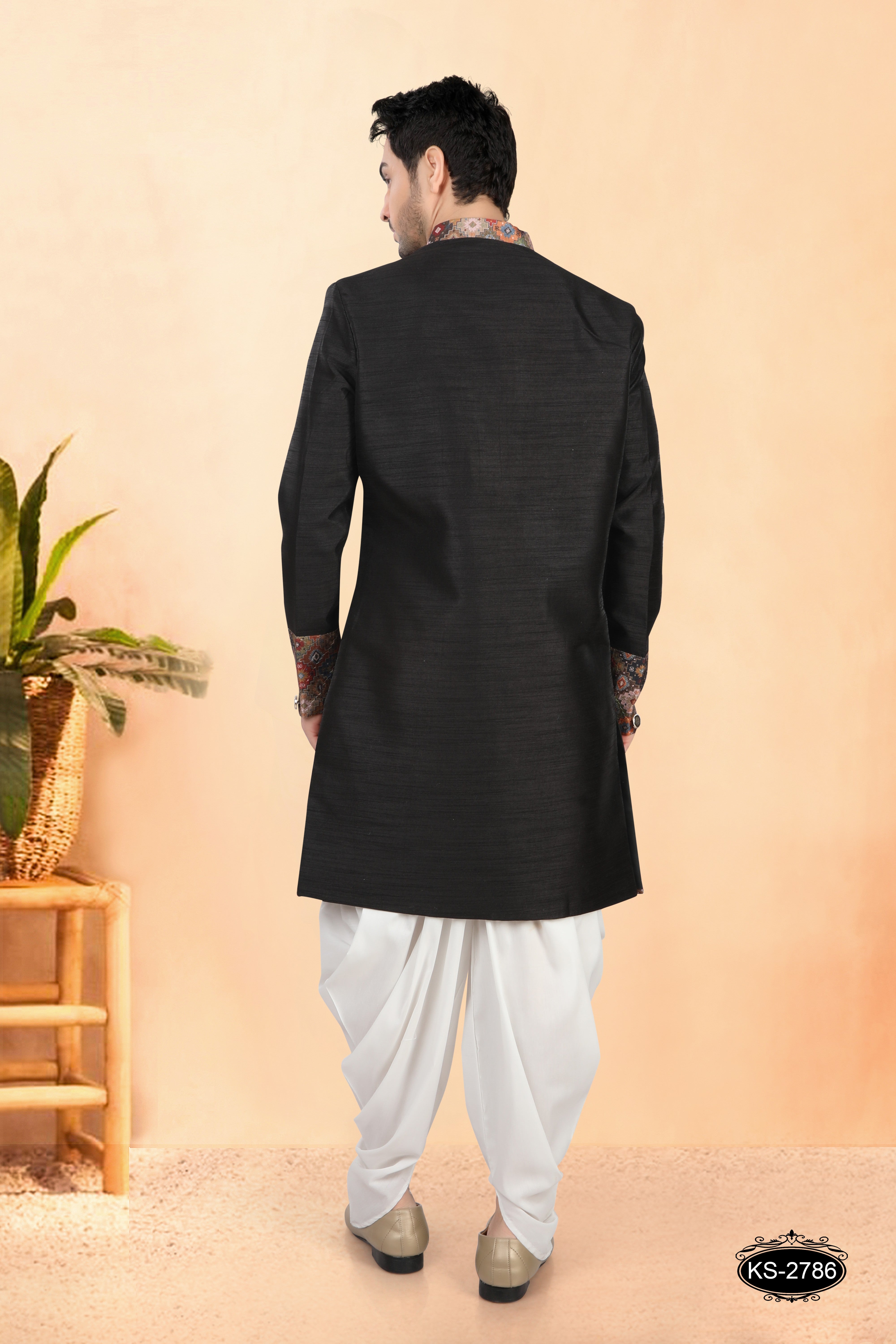 BLACK TONE INDO-WESTERN SET WITH DESIGNER PATTA FOR UNIQUE LOOK
